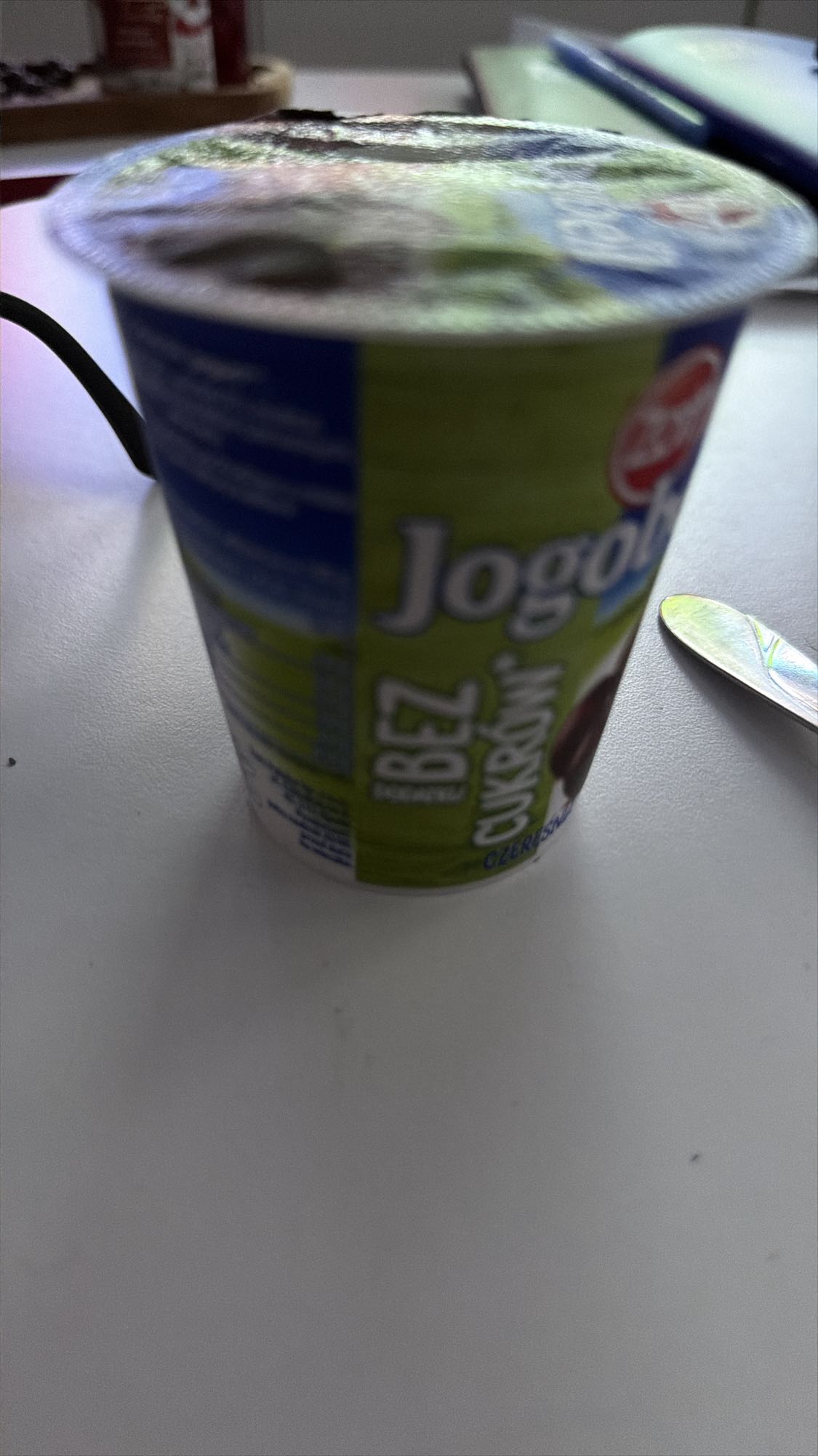 jogurt bez cukru czereśnia