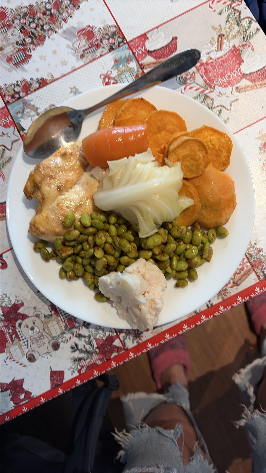 Piept de pui cu legume