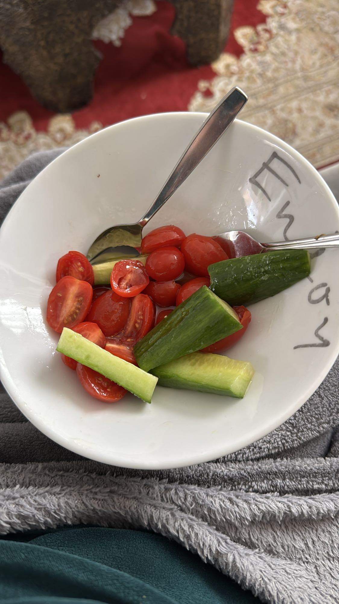 Komkommer en tomaat snack