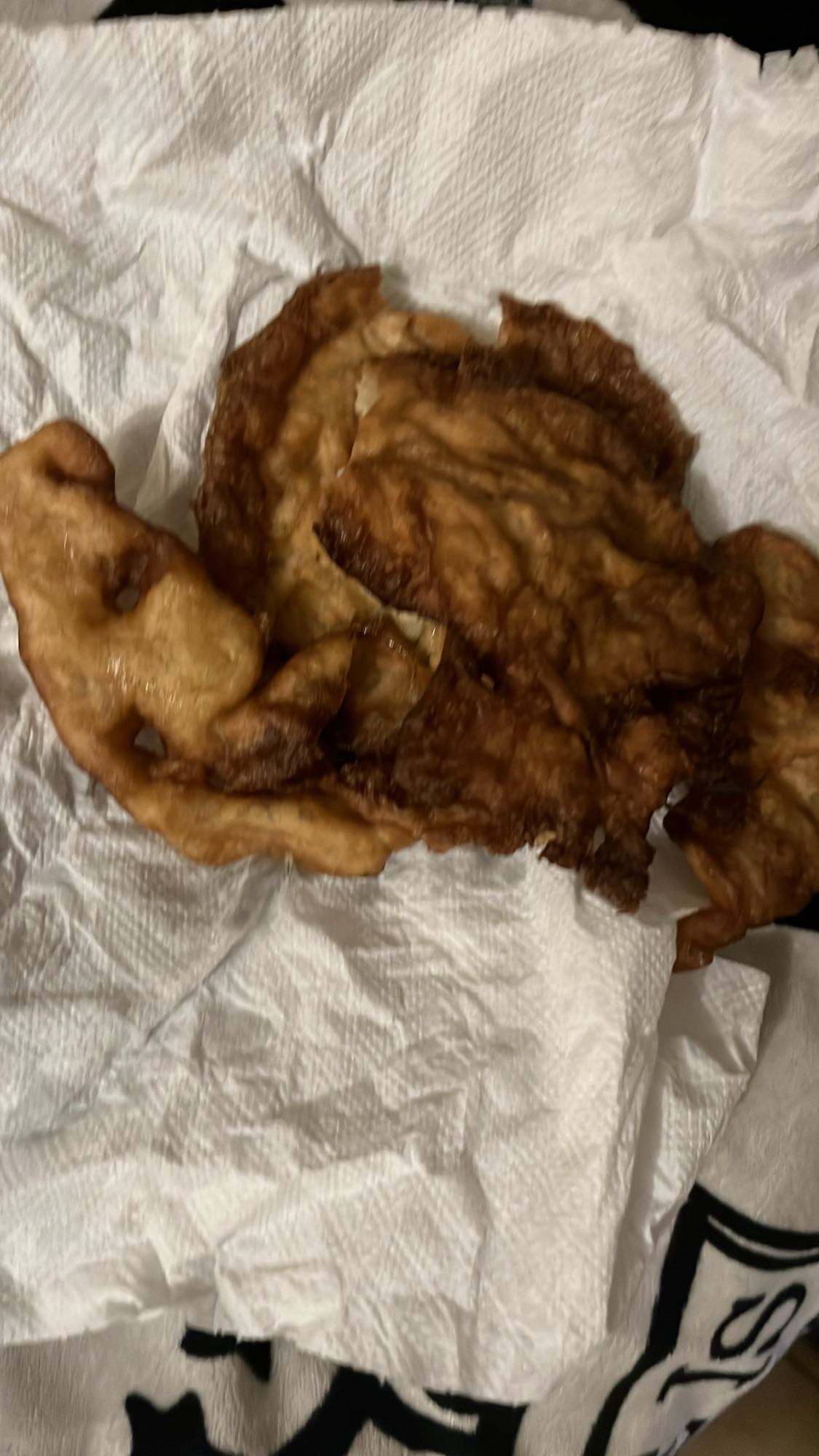 Fried dough crisps