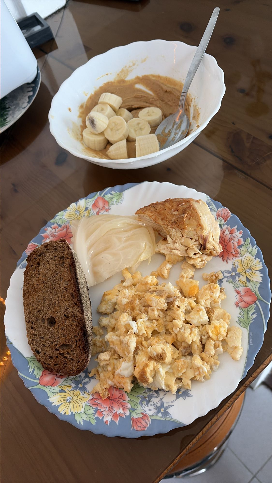 Mic dejun proteic ajustat