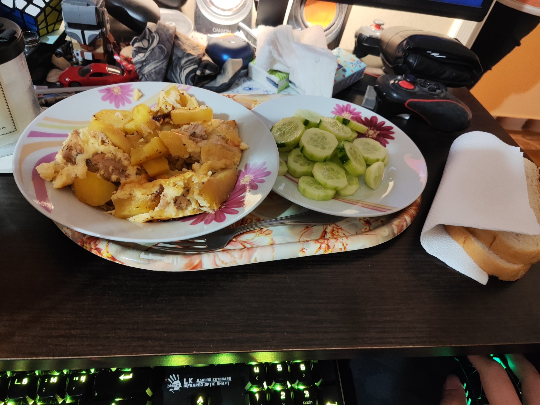 Egg potato bake with cucumber