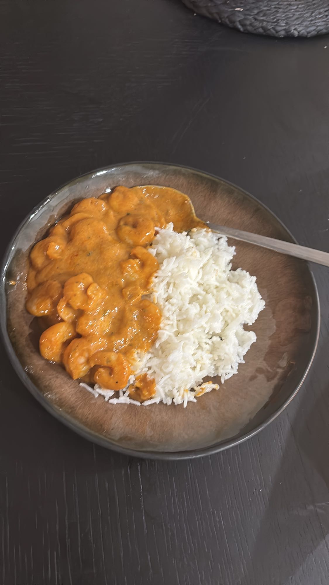 crevettes au curry et riz
