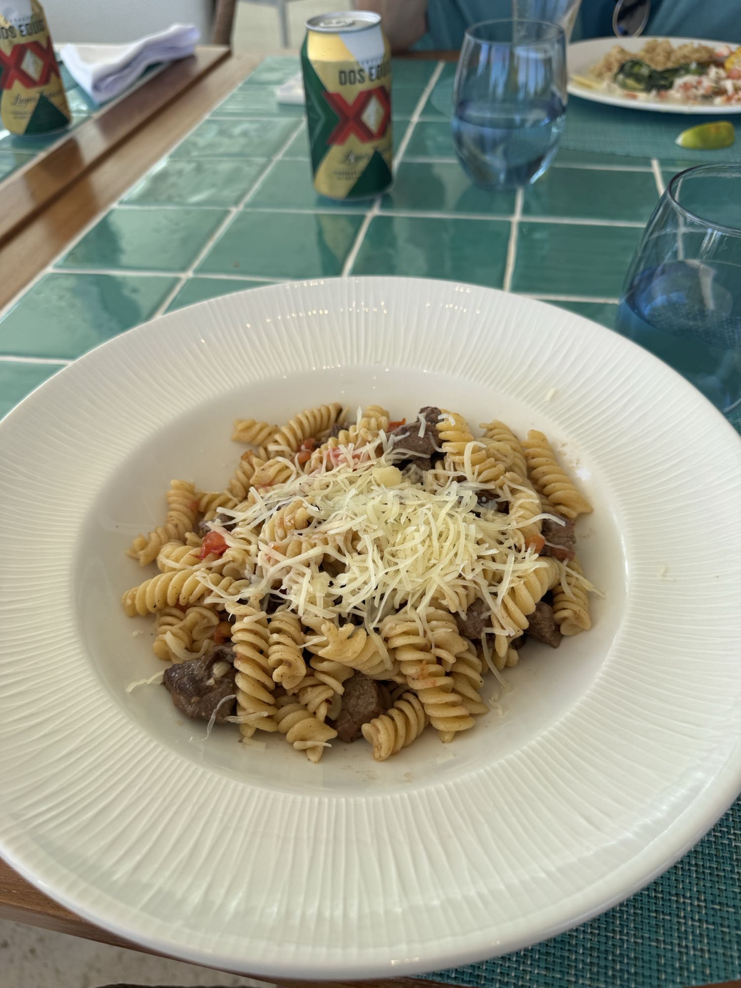 pasta con carne y queso