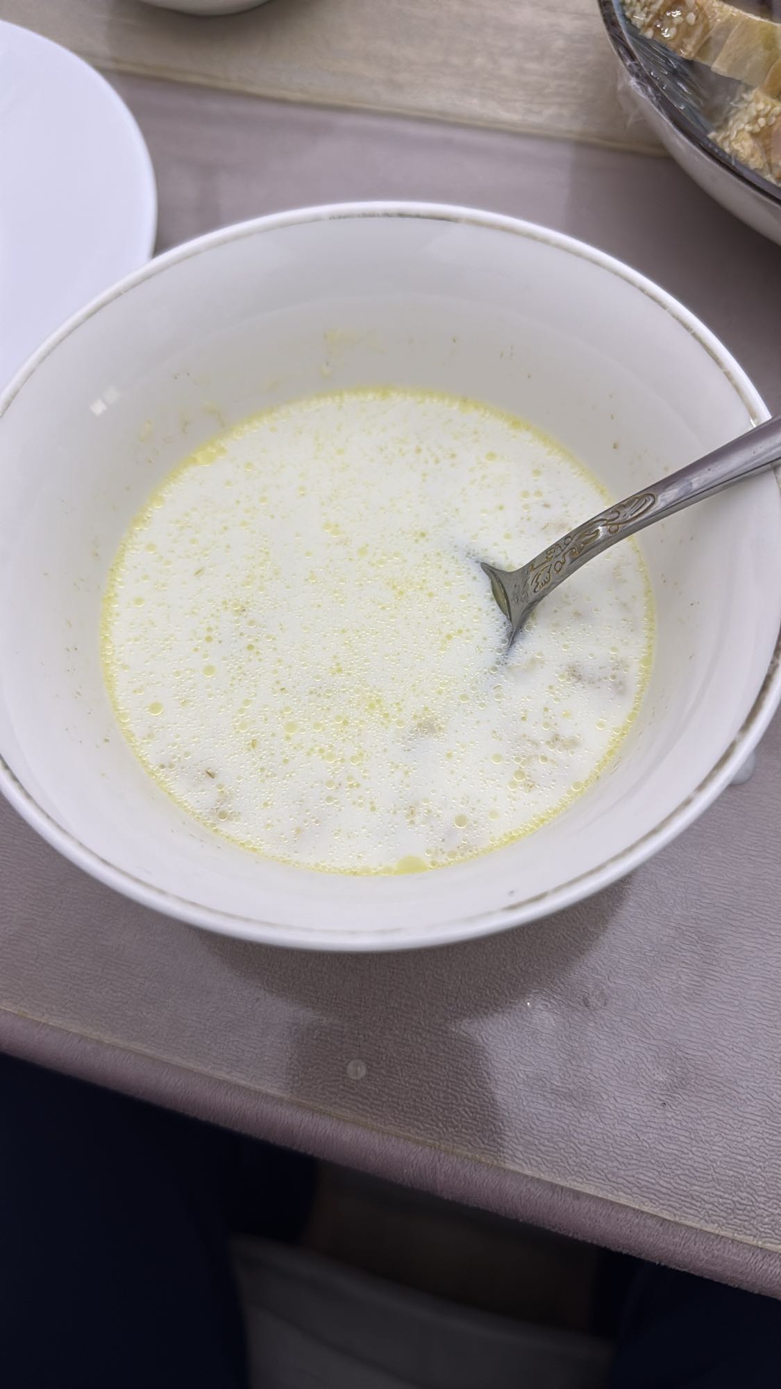 молочный суп с маслом