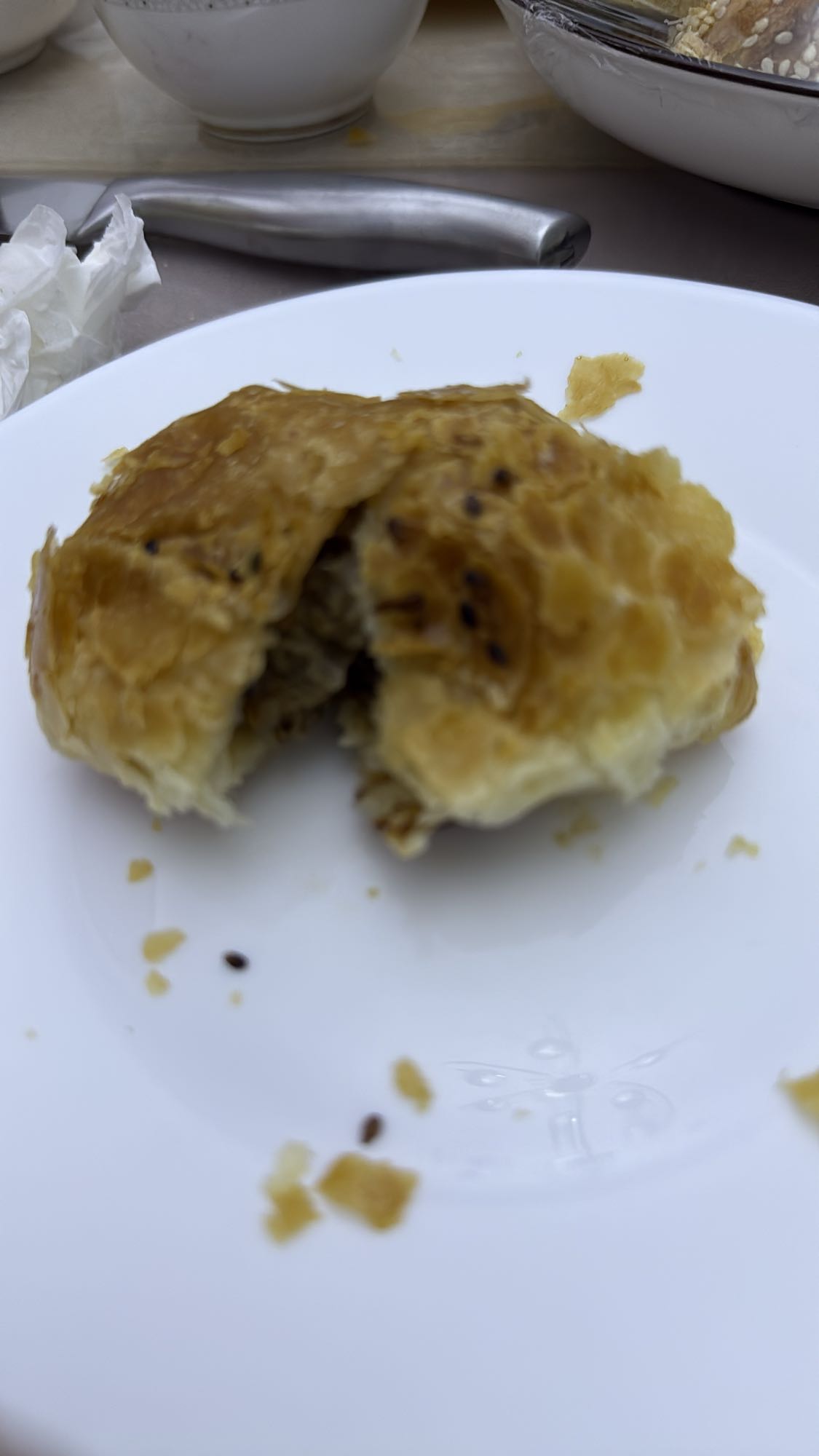 мясной пирожок