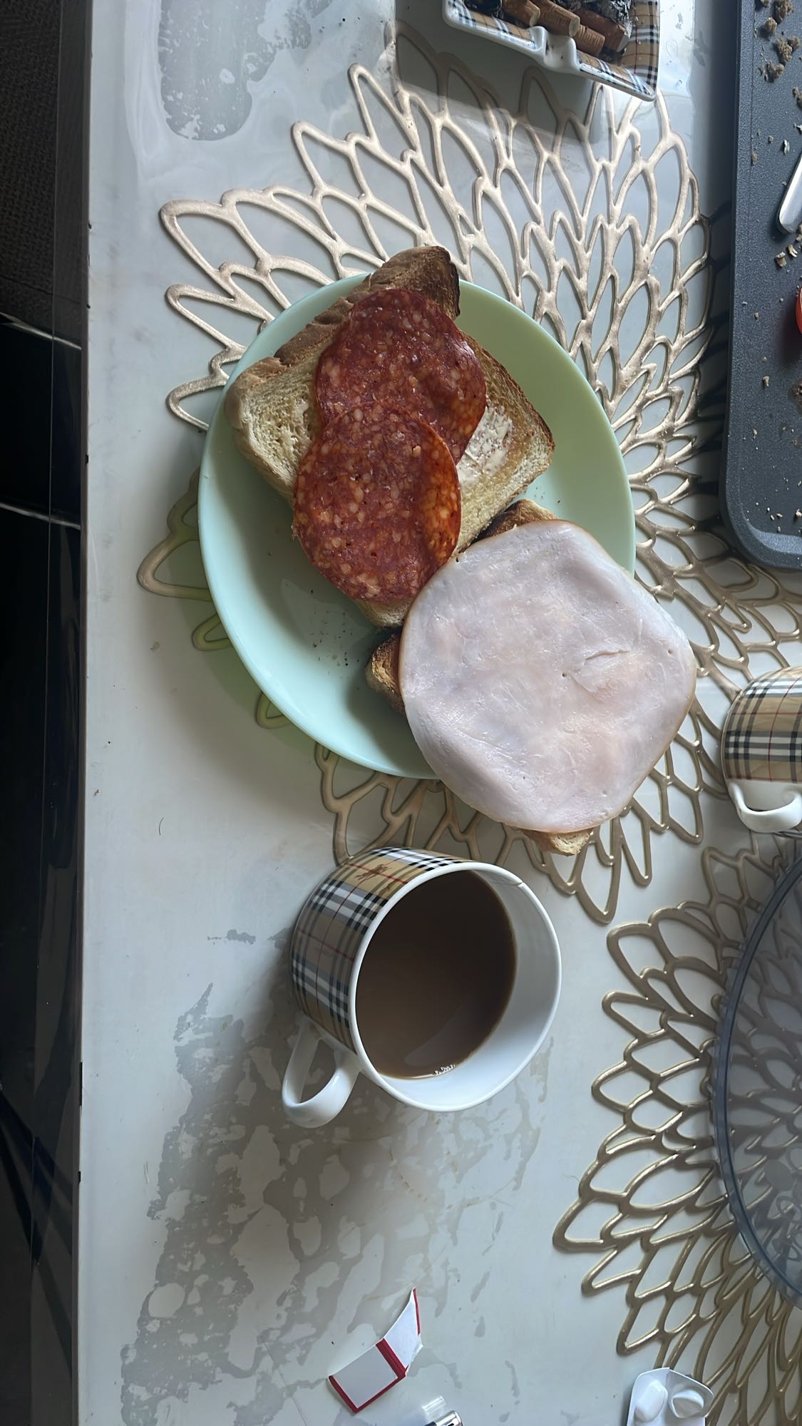Smörgås med kaffe