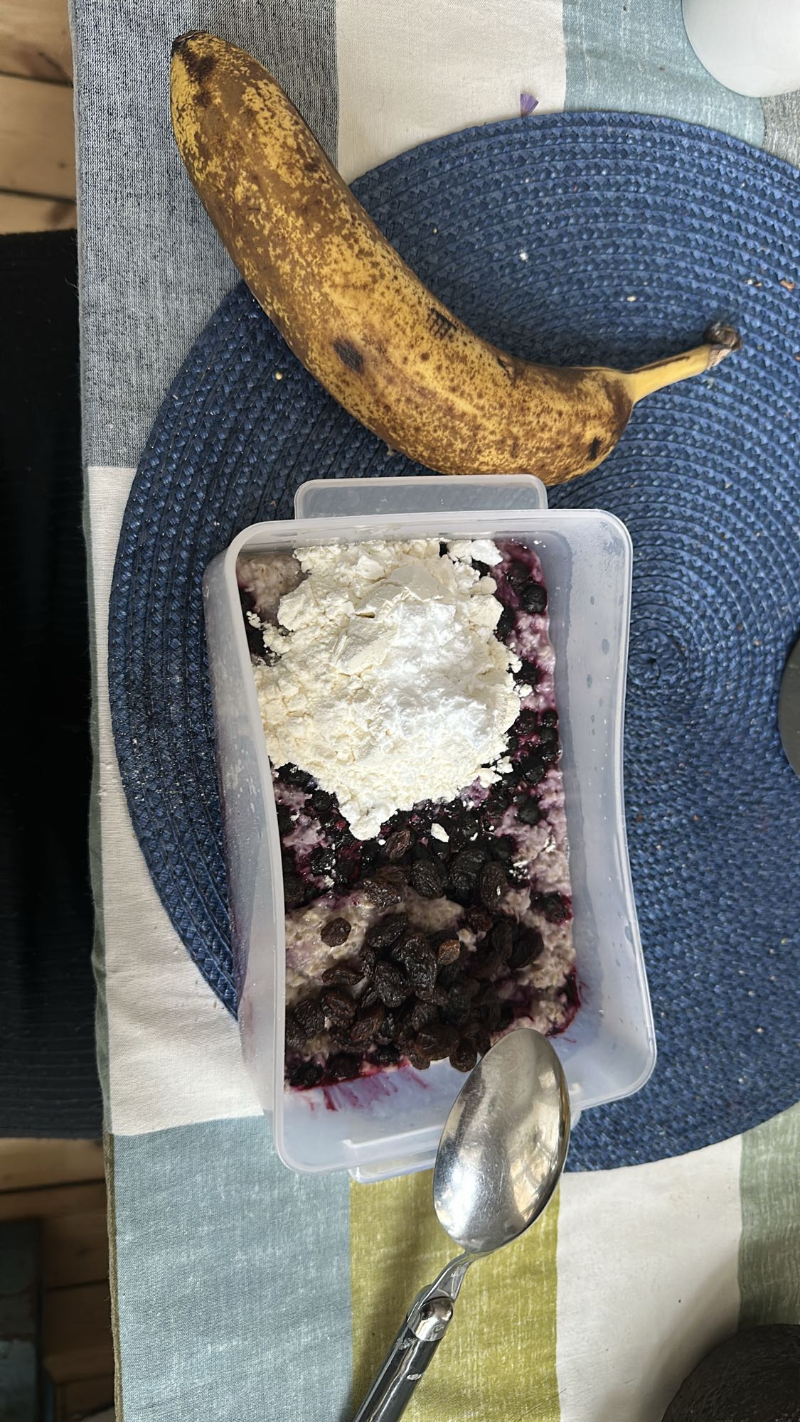 Havregrynsgröt med frukt