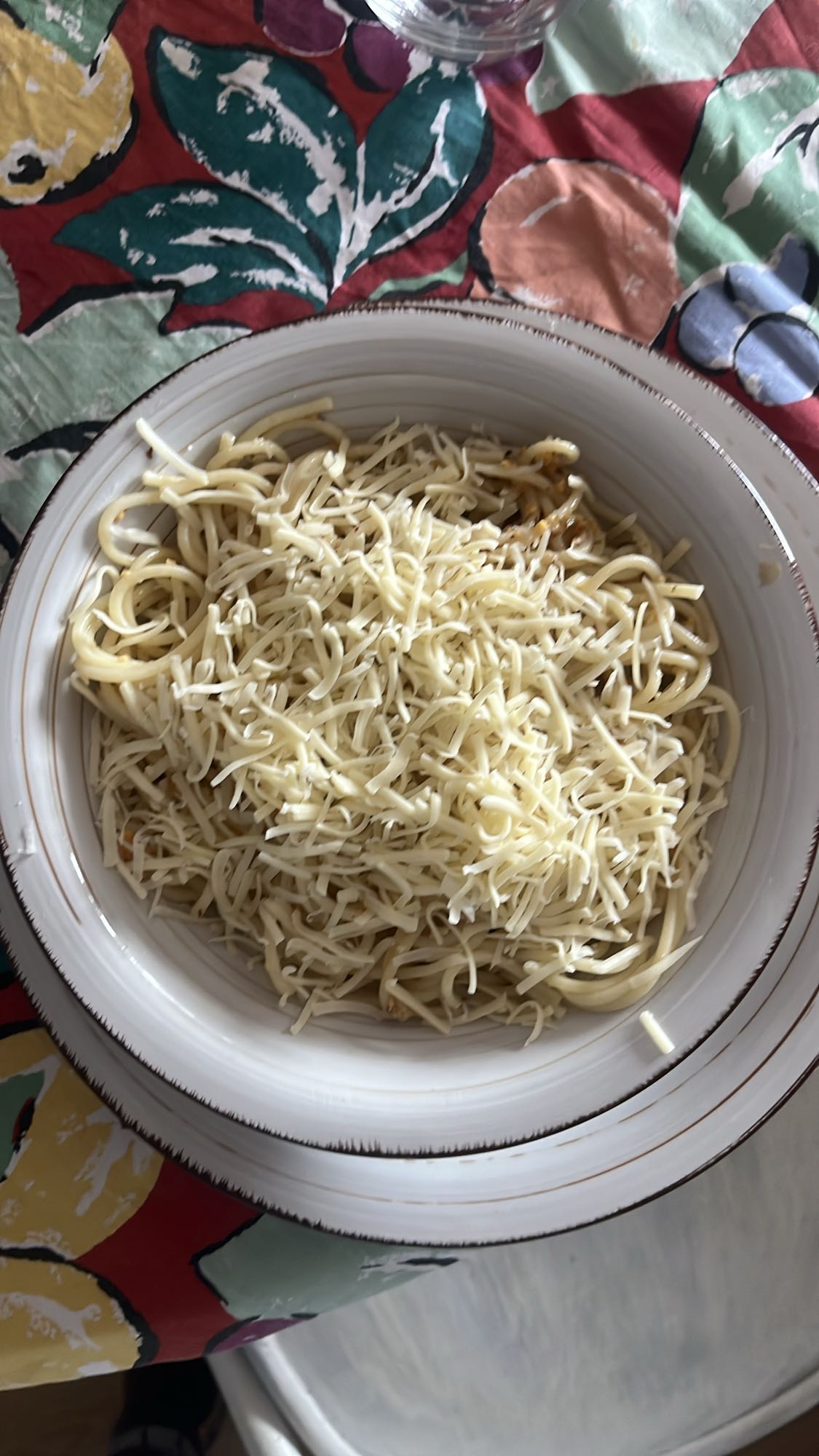 espaguetis con queso