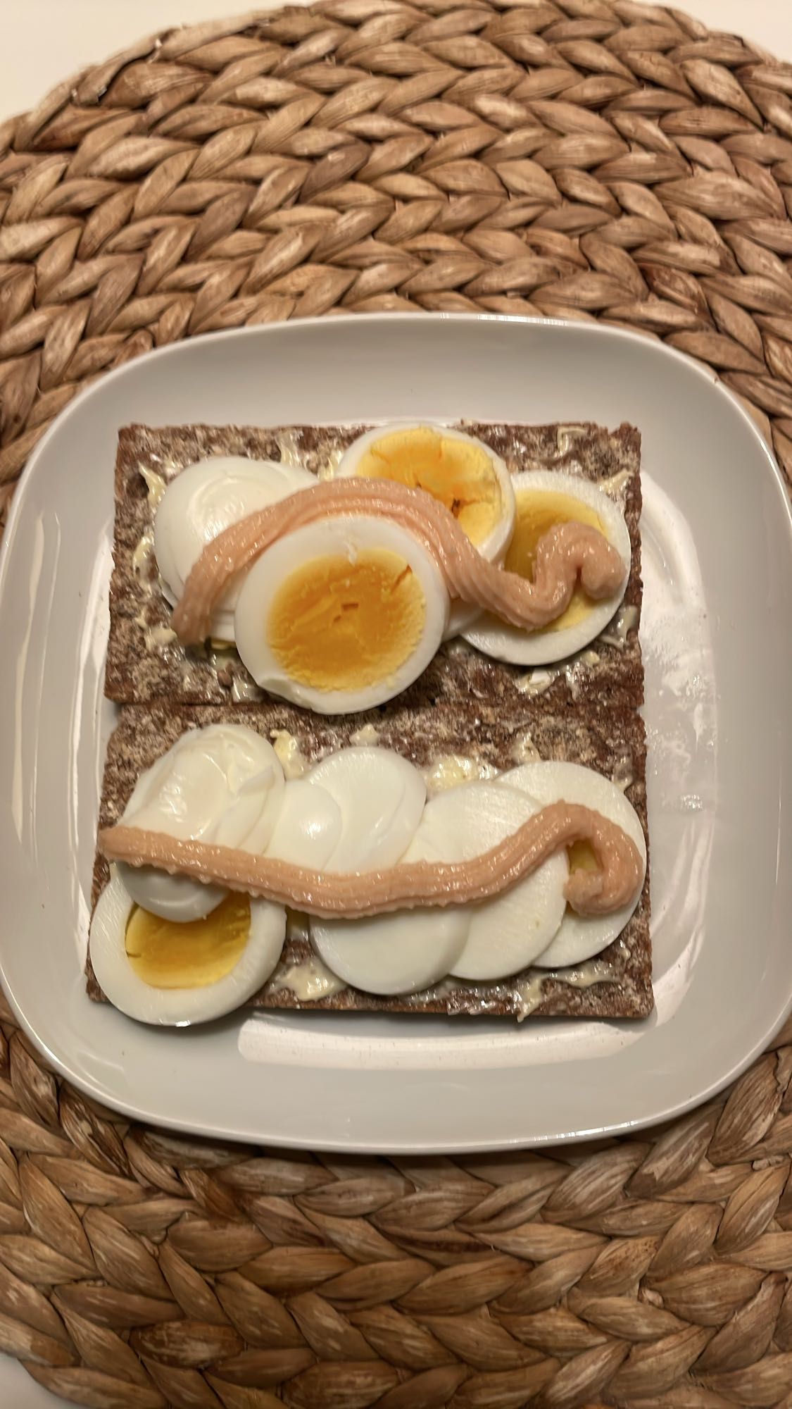 Äggmackor med kaviar