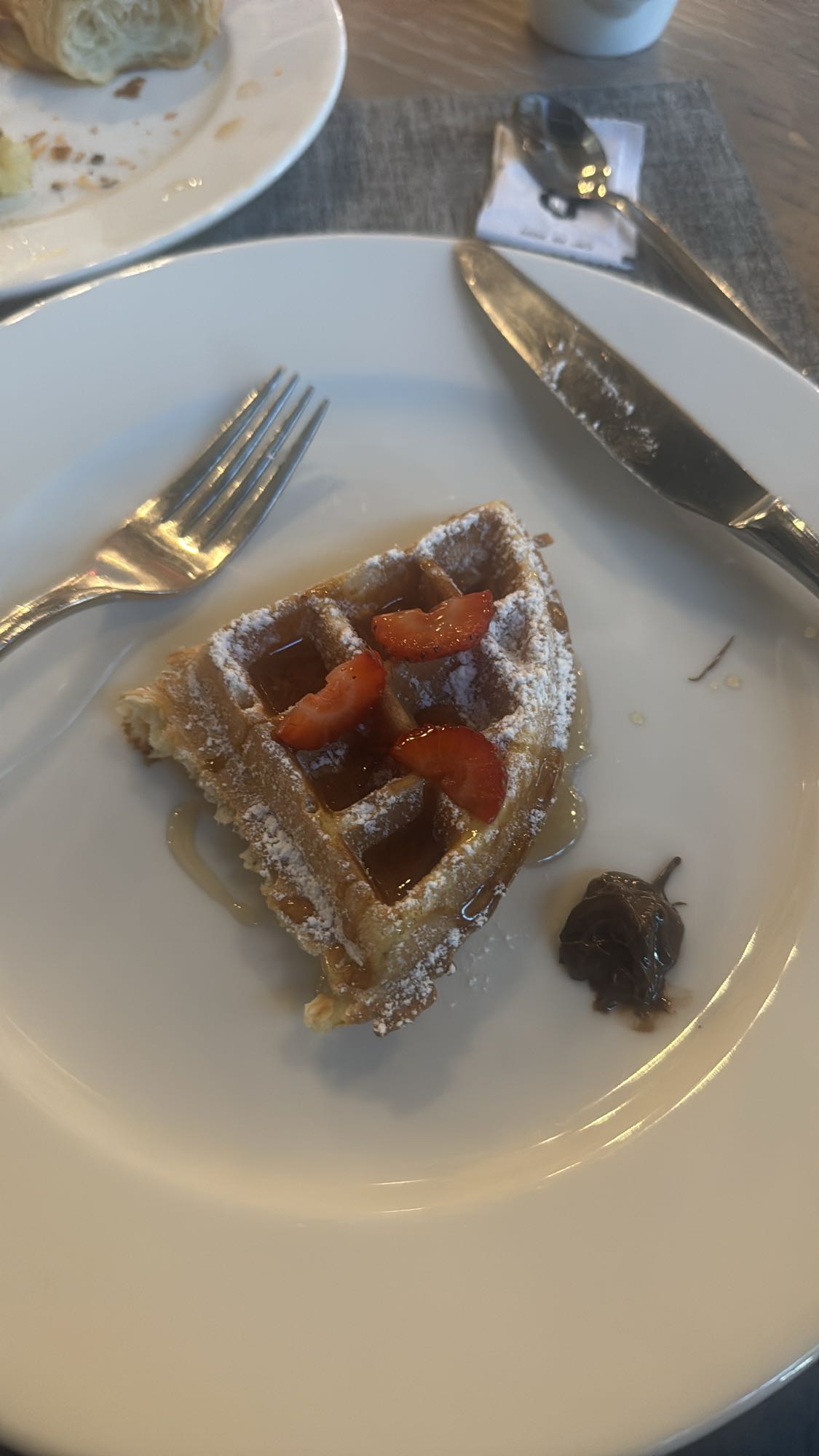 Waffle with toppings