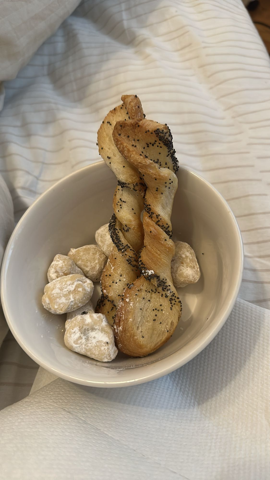 Poppy twist & sugar cookies