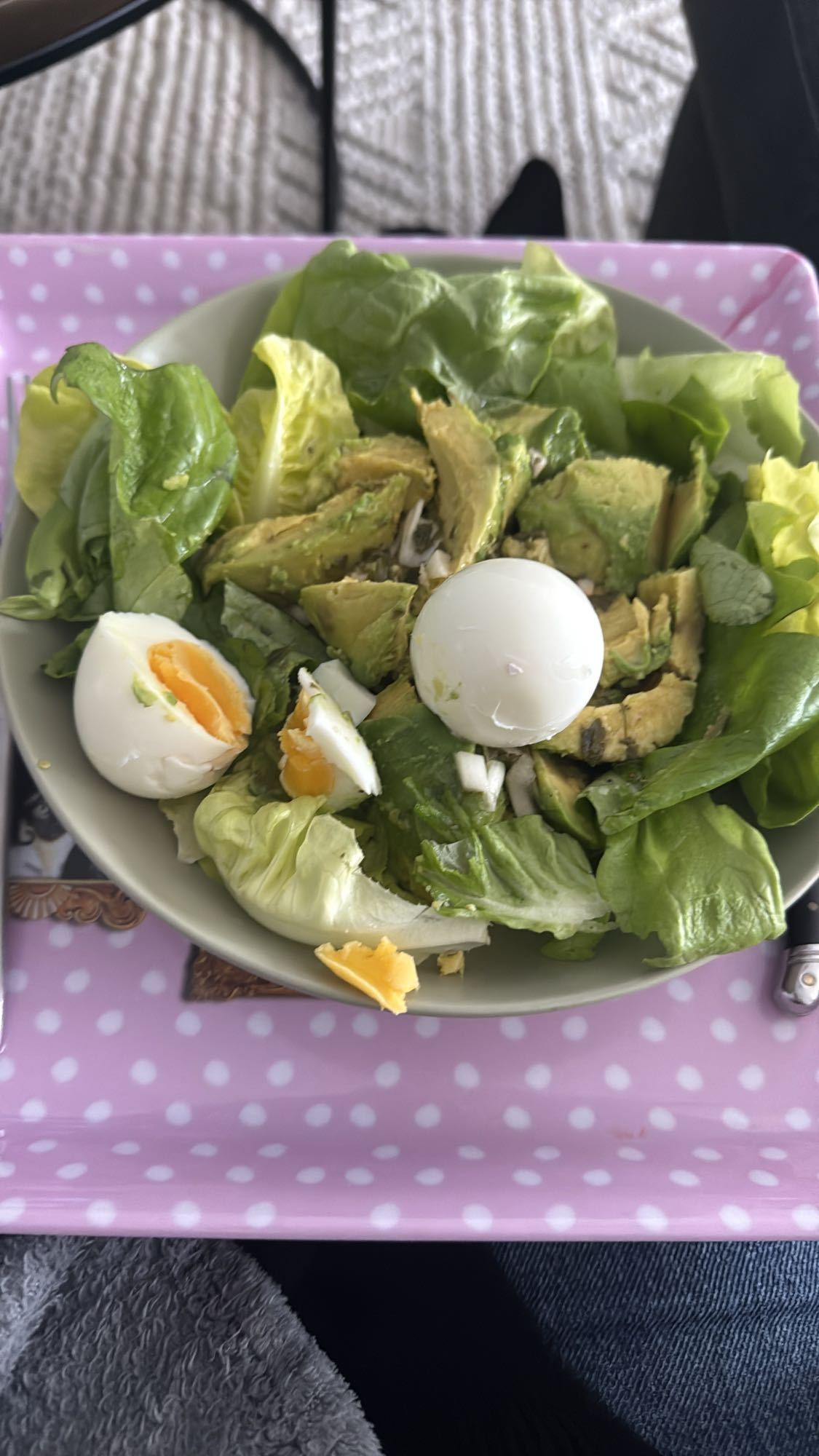 Salade avocat œufs