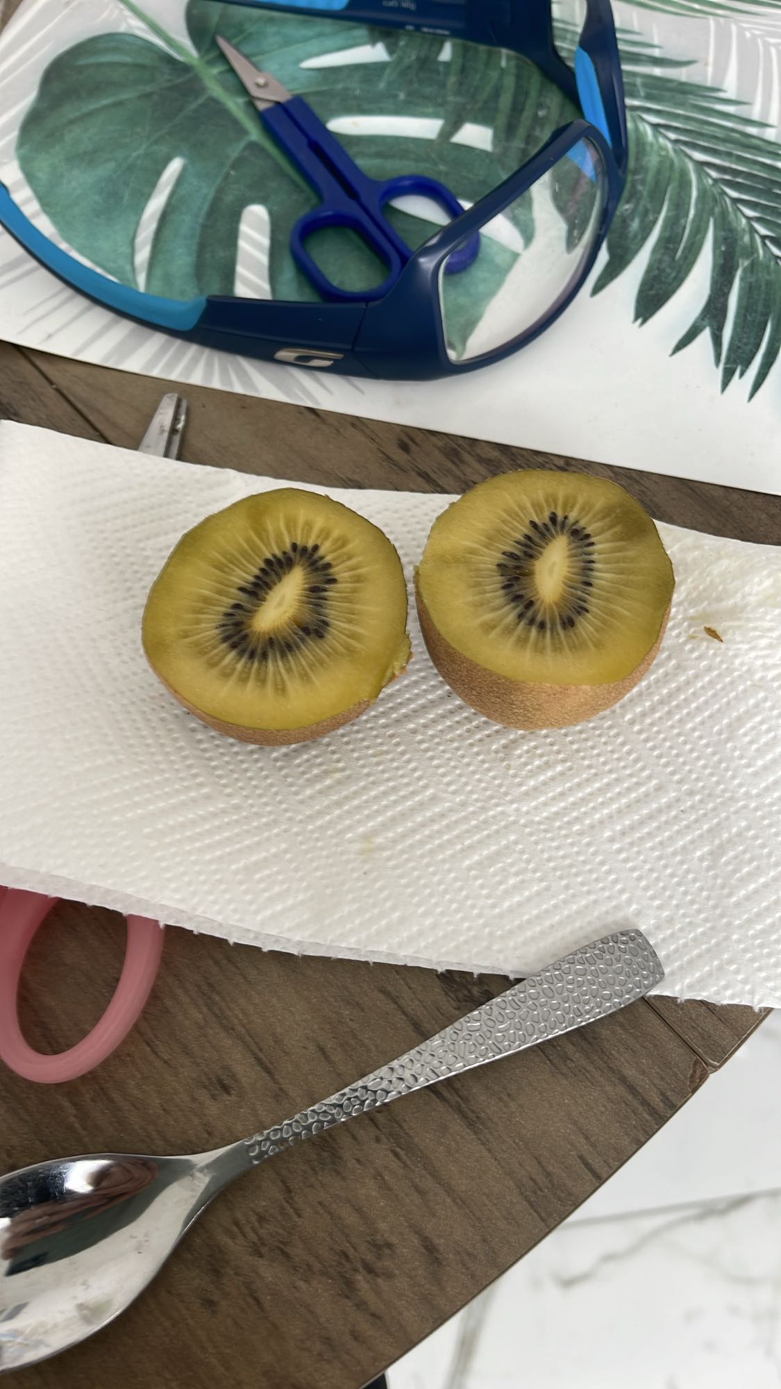 Kiwi doré frais
