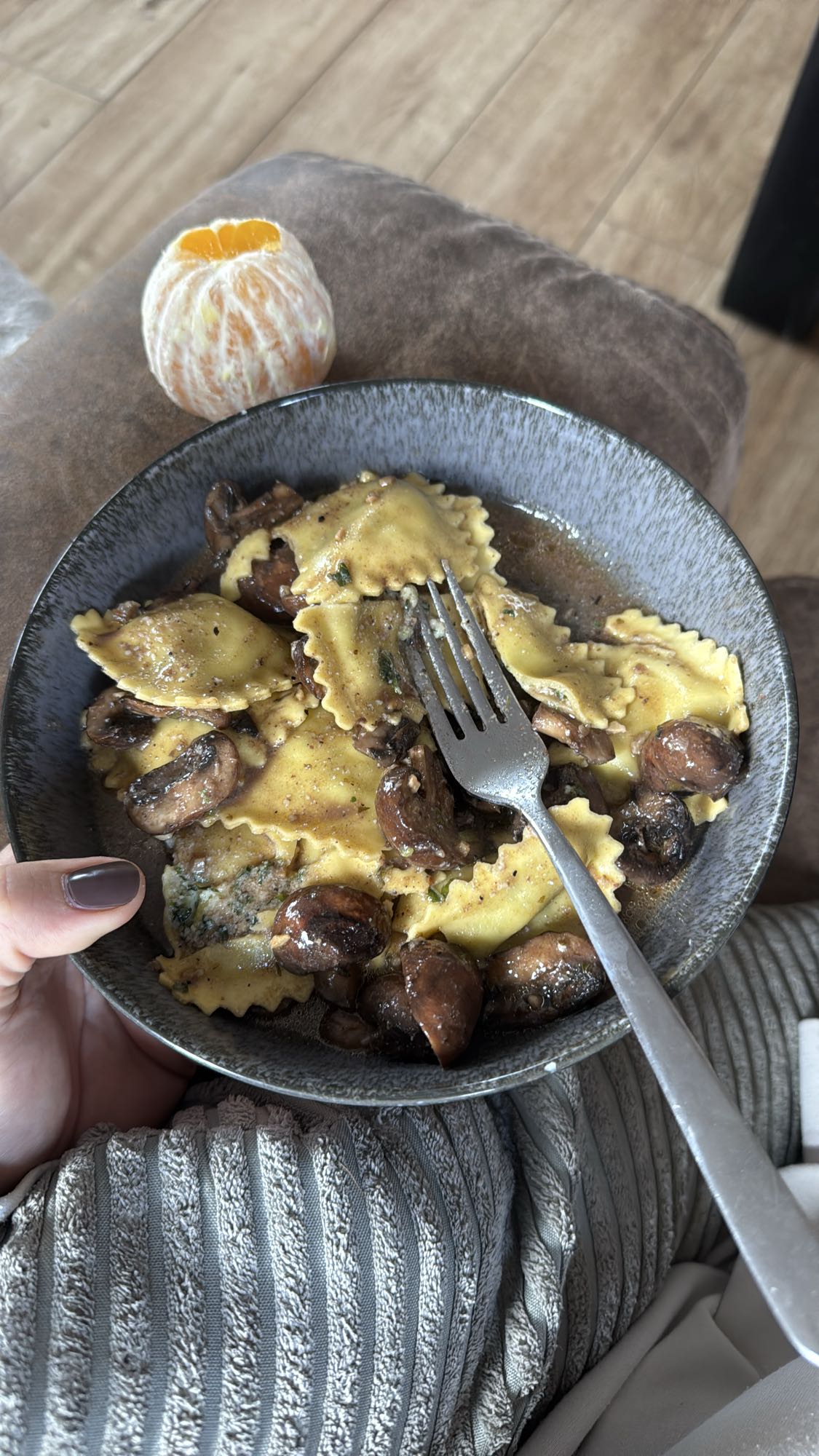 Ravioli mit Champignons und Mandarine