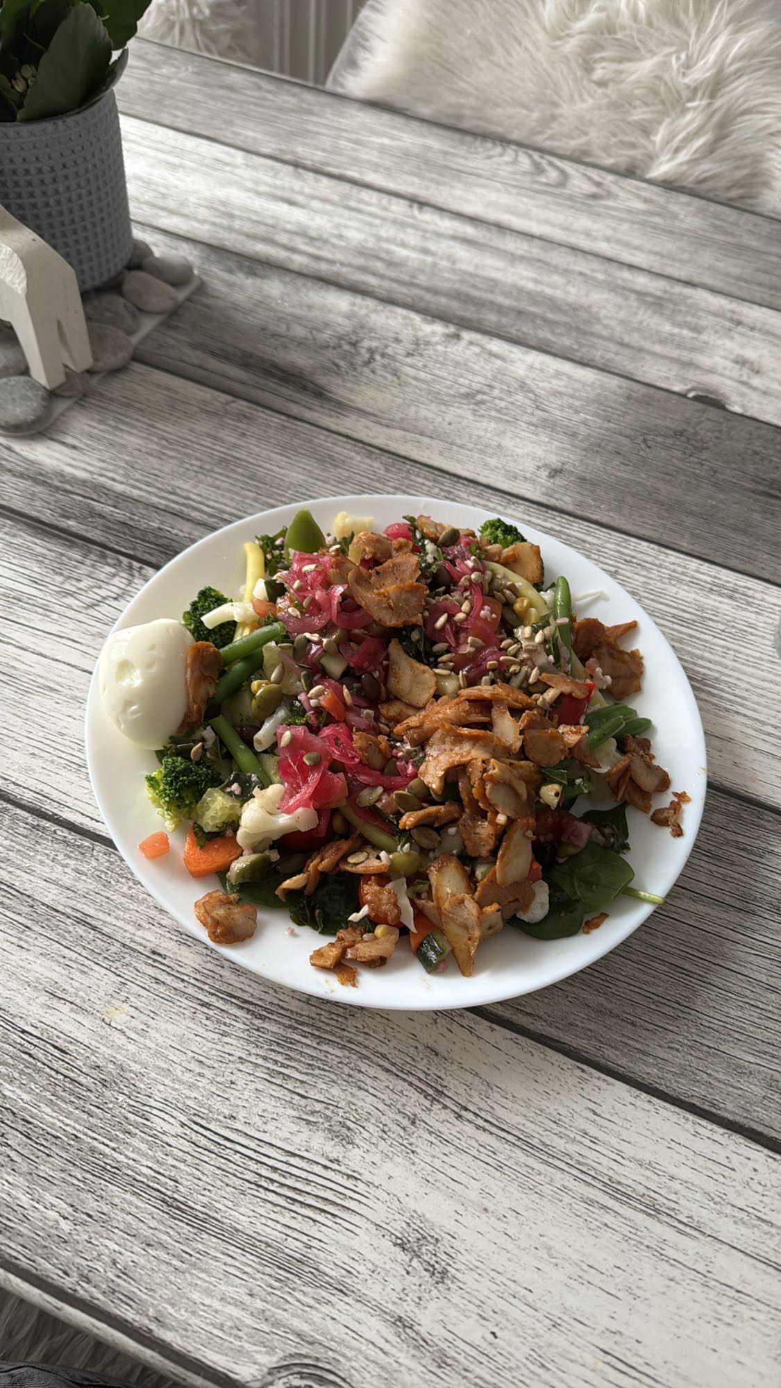 Kycklingsallad med ägg