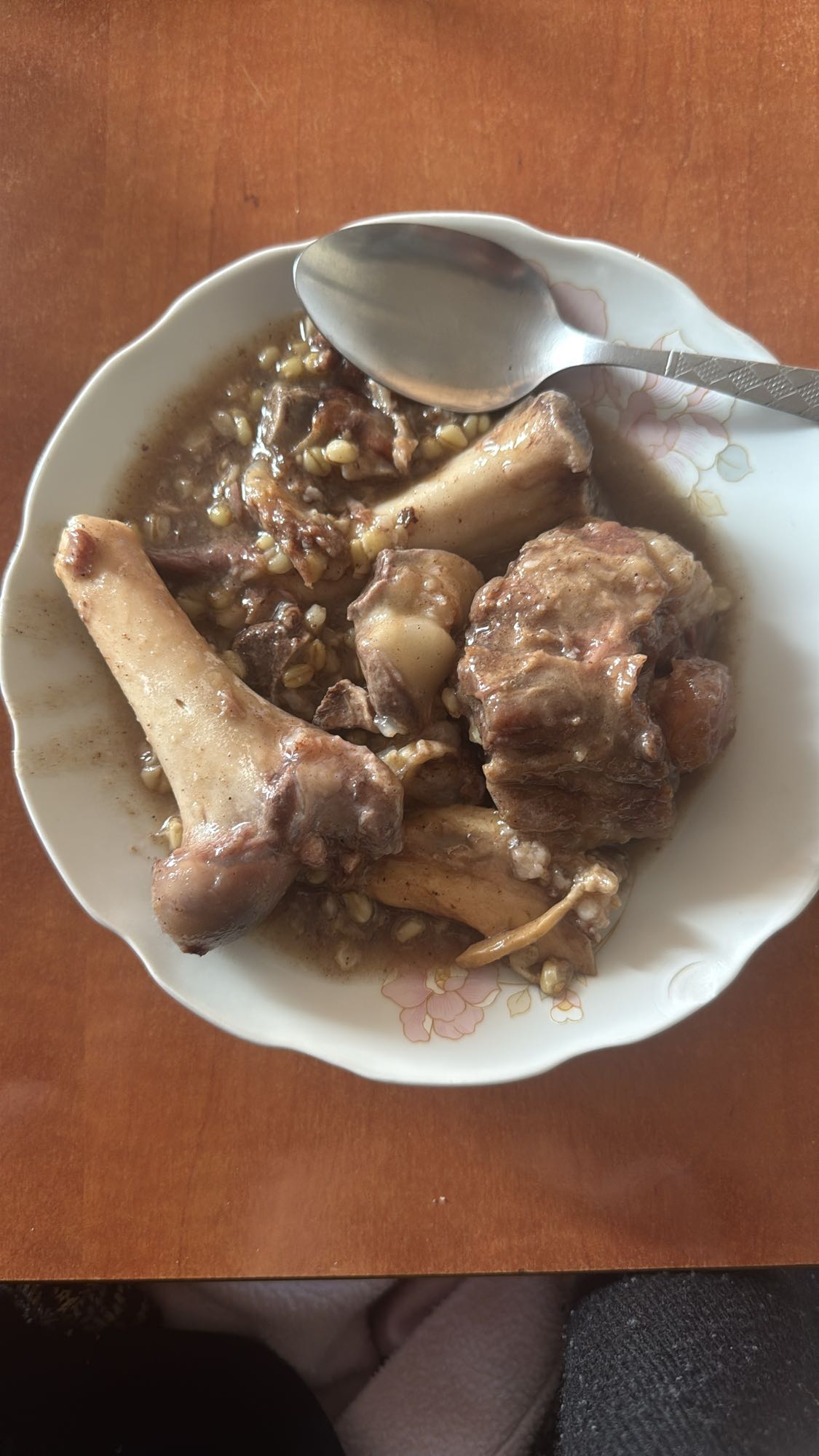 Beef bone stew with barley