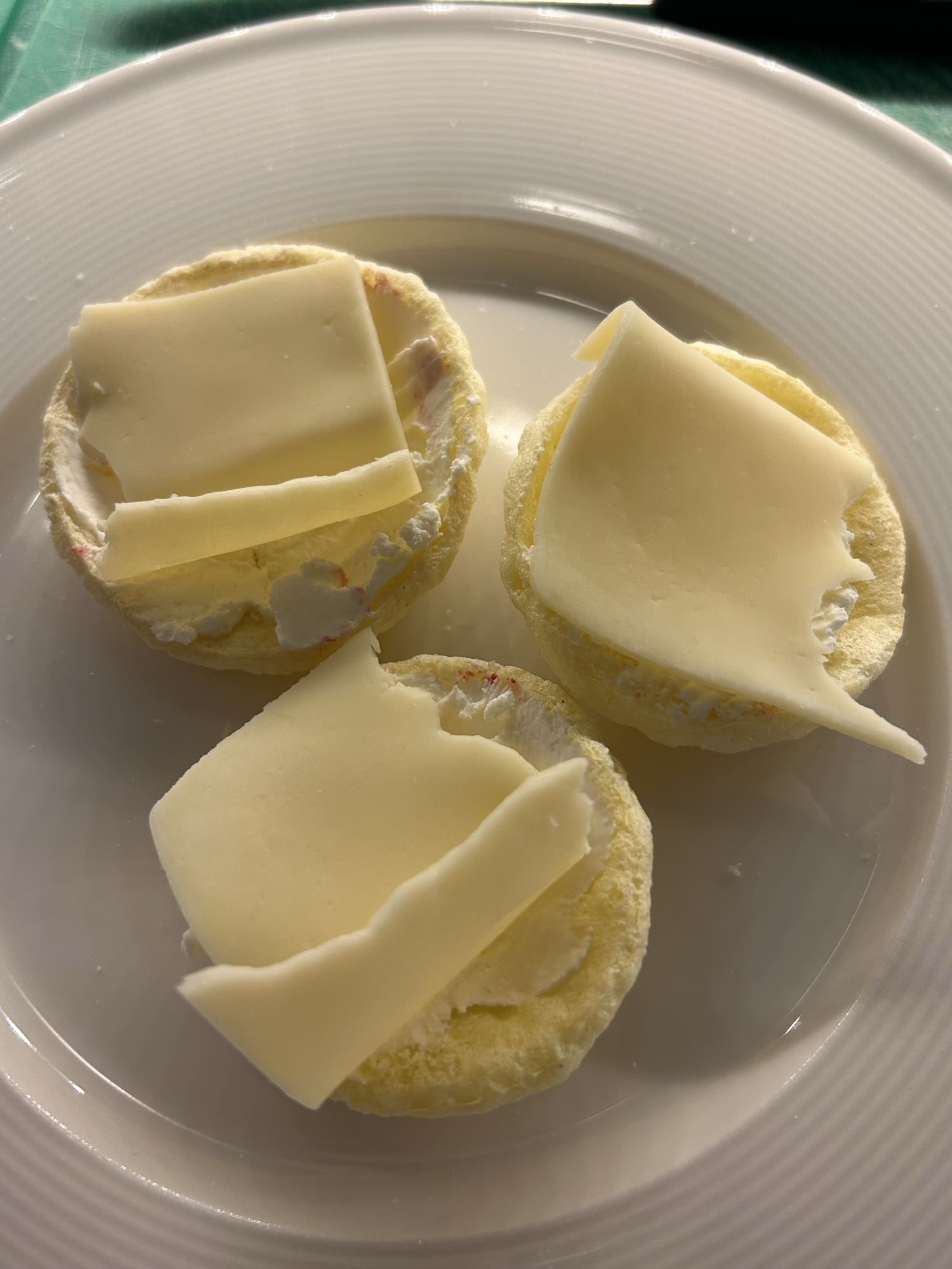 Булочки с сыром и творогом