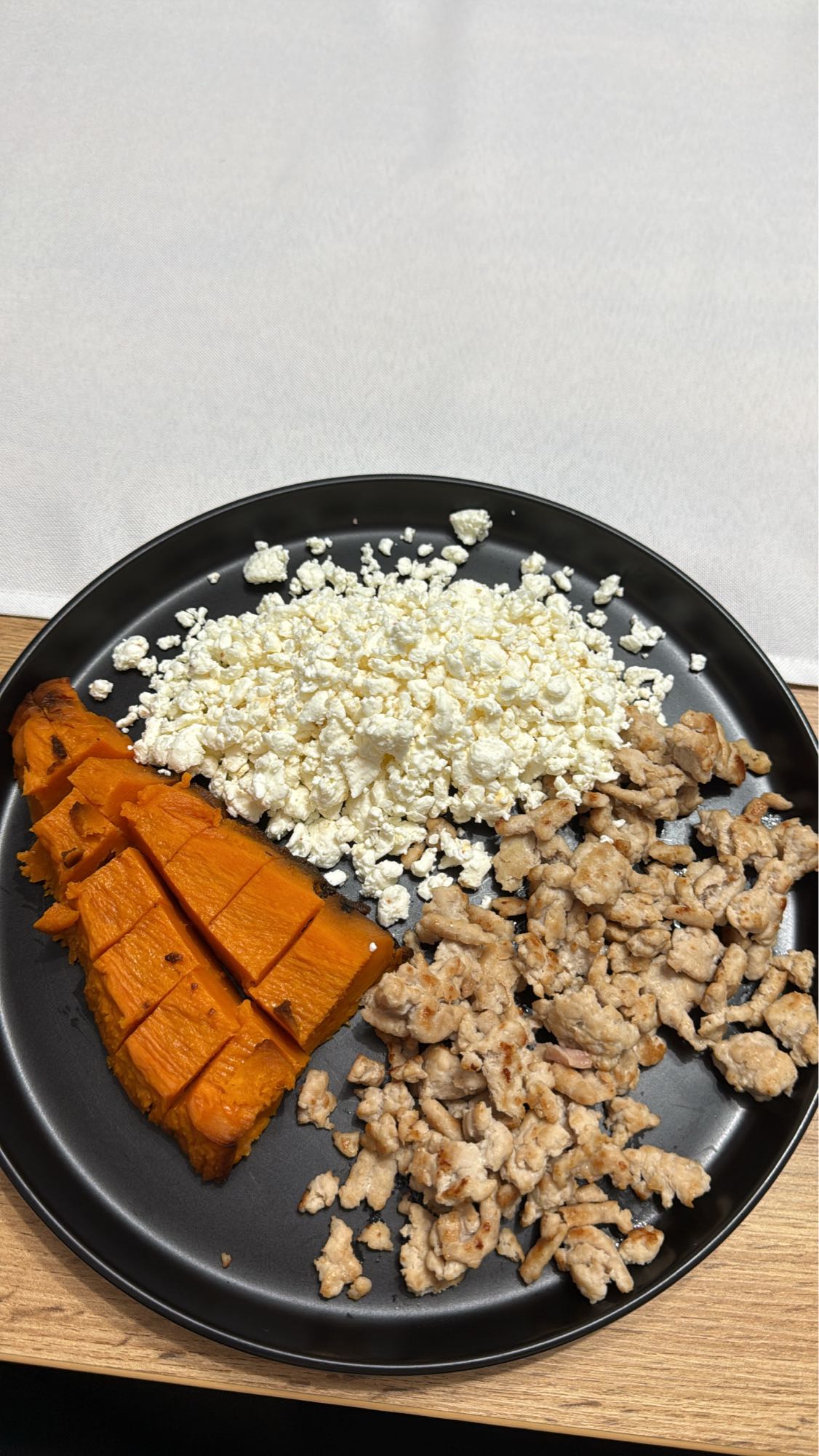 Piept de curcan, dovleac, brânză