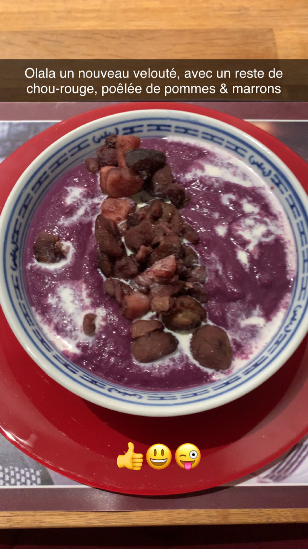 Velouté chou rouge pommes marrons