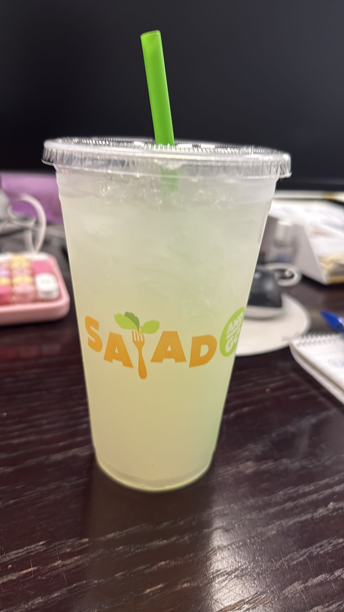 Salad and go Lemonade 16 oz