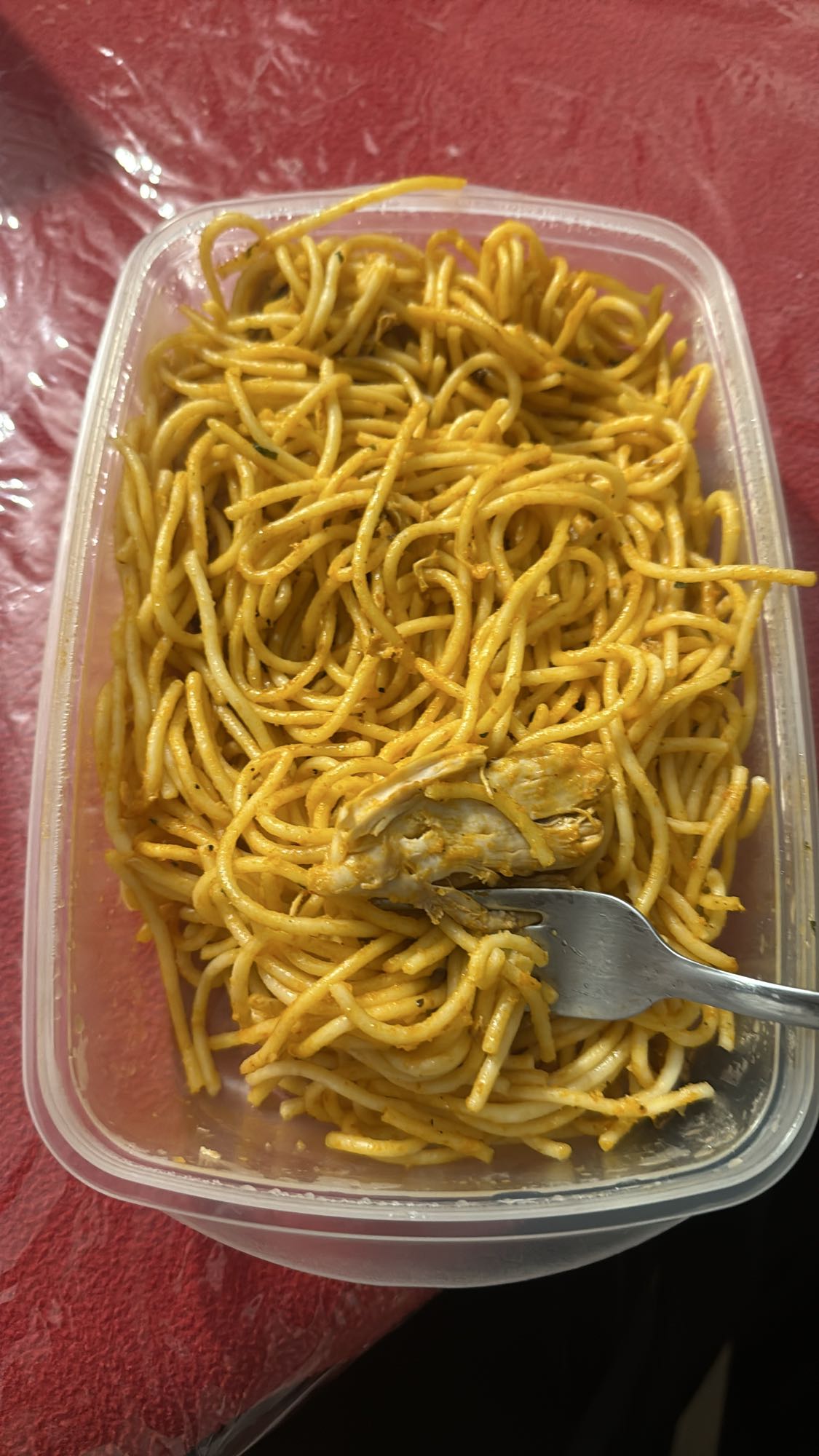 espaguetis con pollo