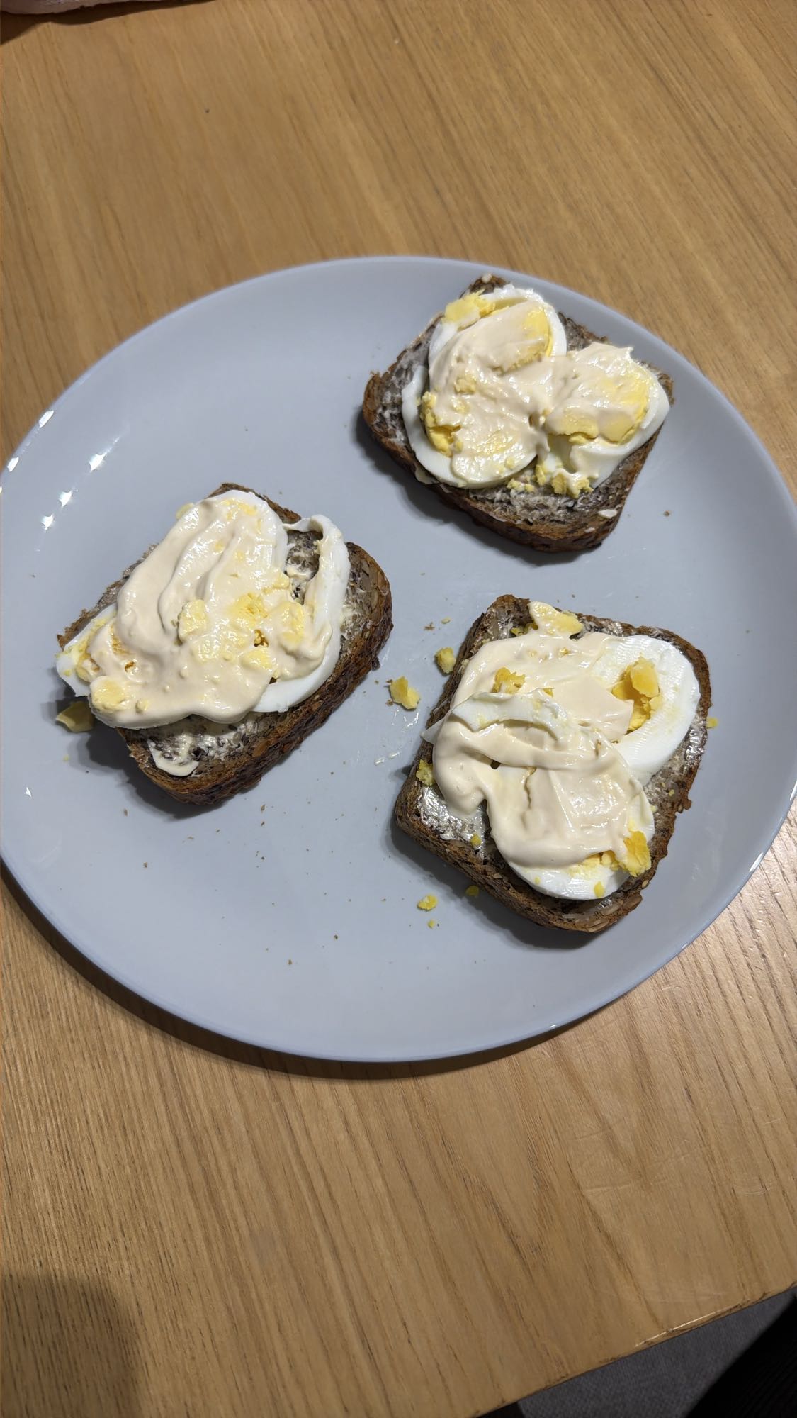 Kanapki z jajkiem i majonezem