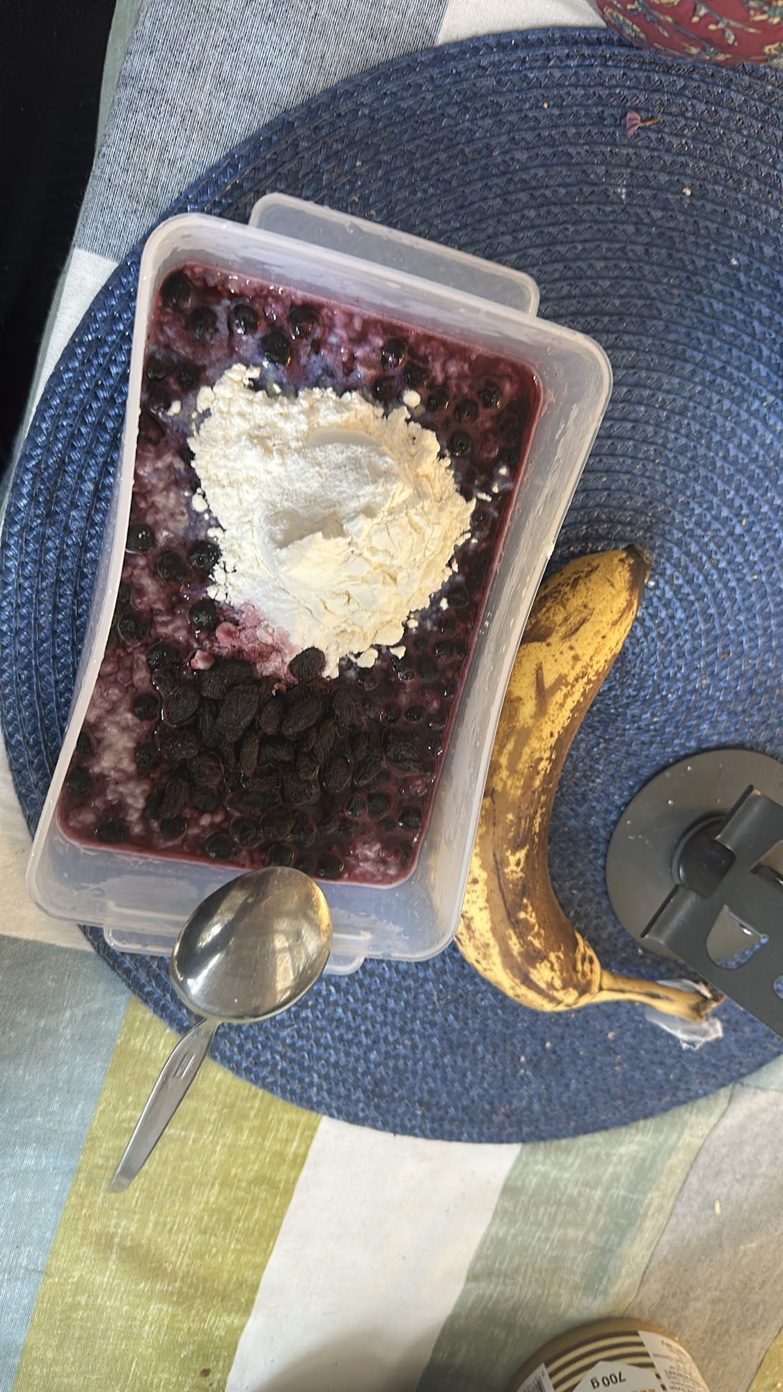 Havregrynsgröt med bär