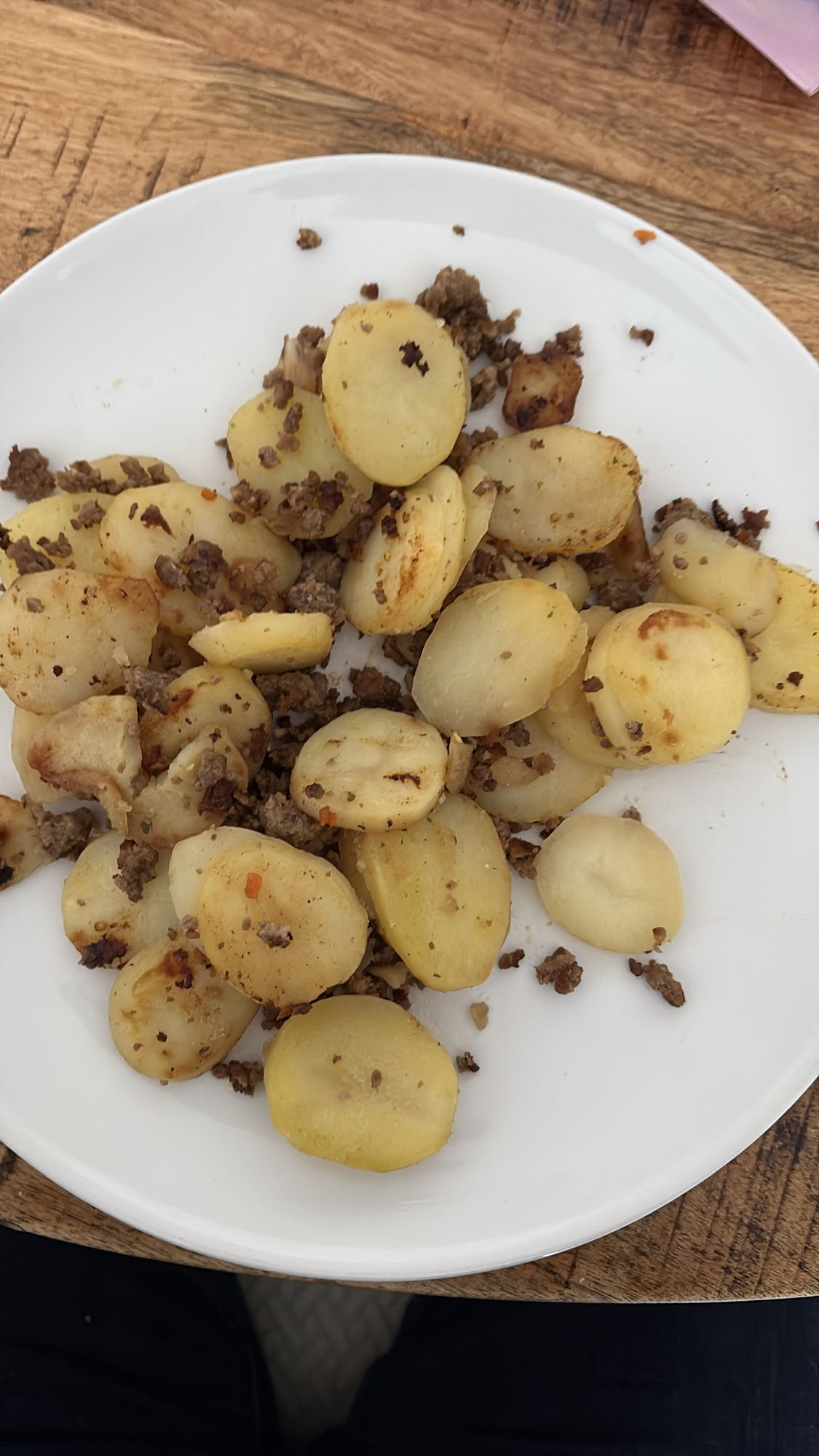 Gebakken aardappelschotel