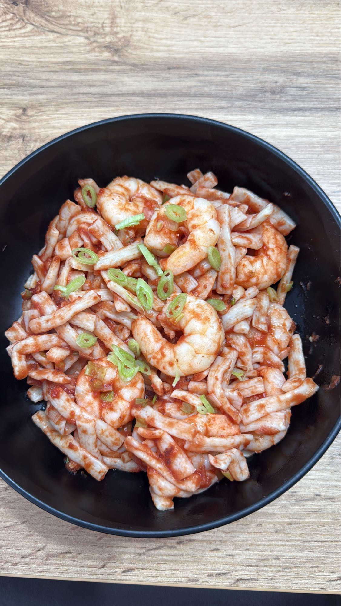 Tăiței cu creveți picant