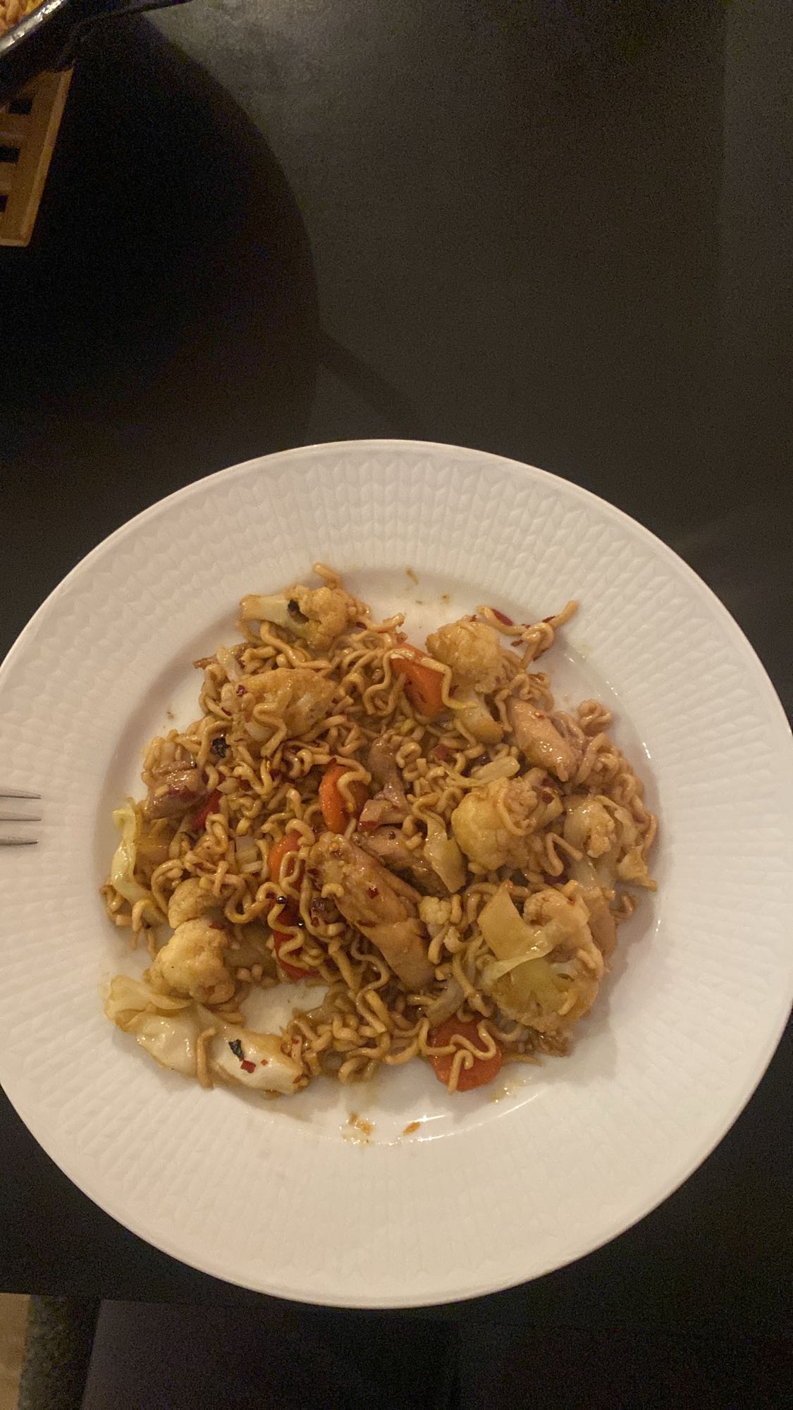 Stekta nudlar med kyckling