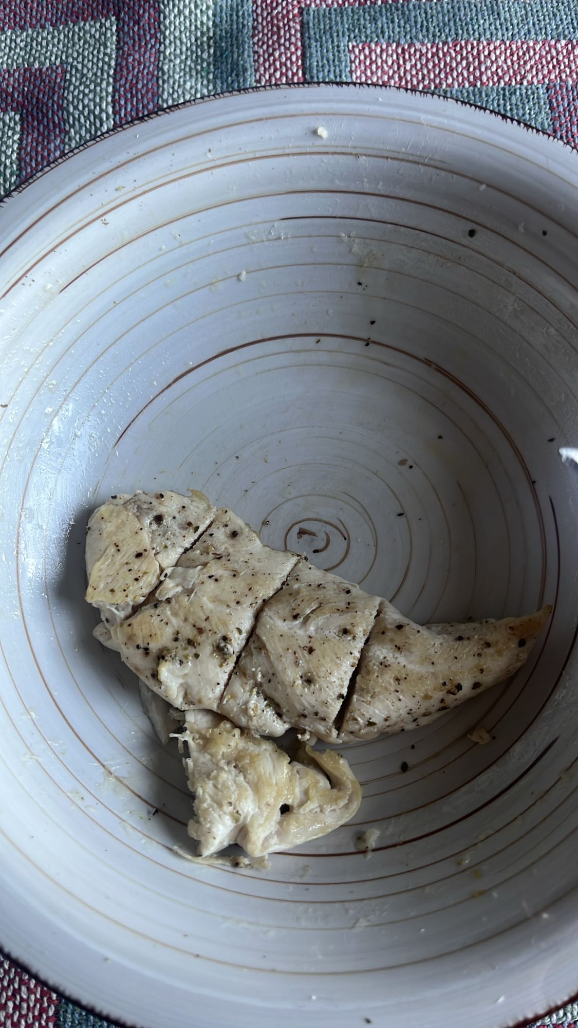 Pechuga de pollo hervida