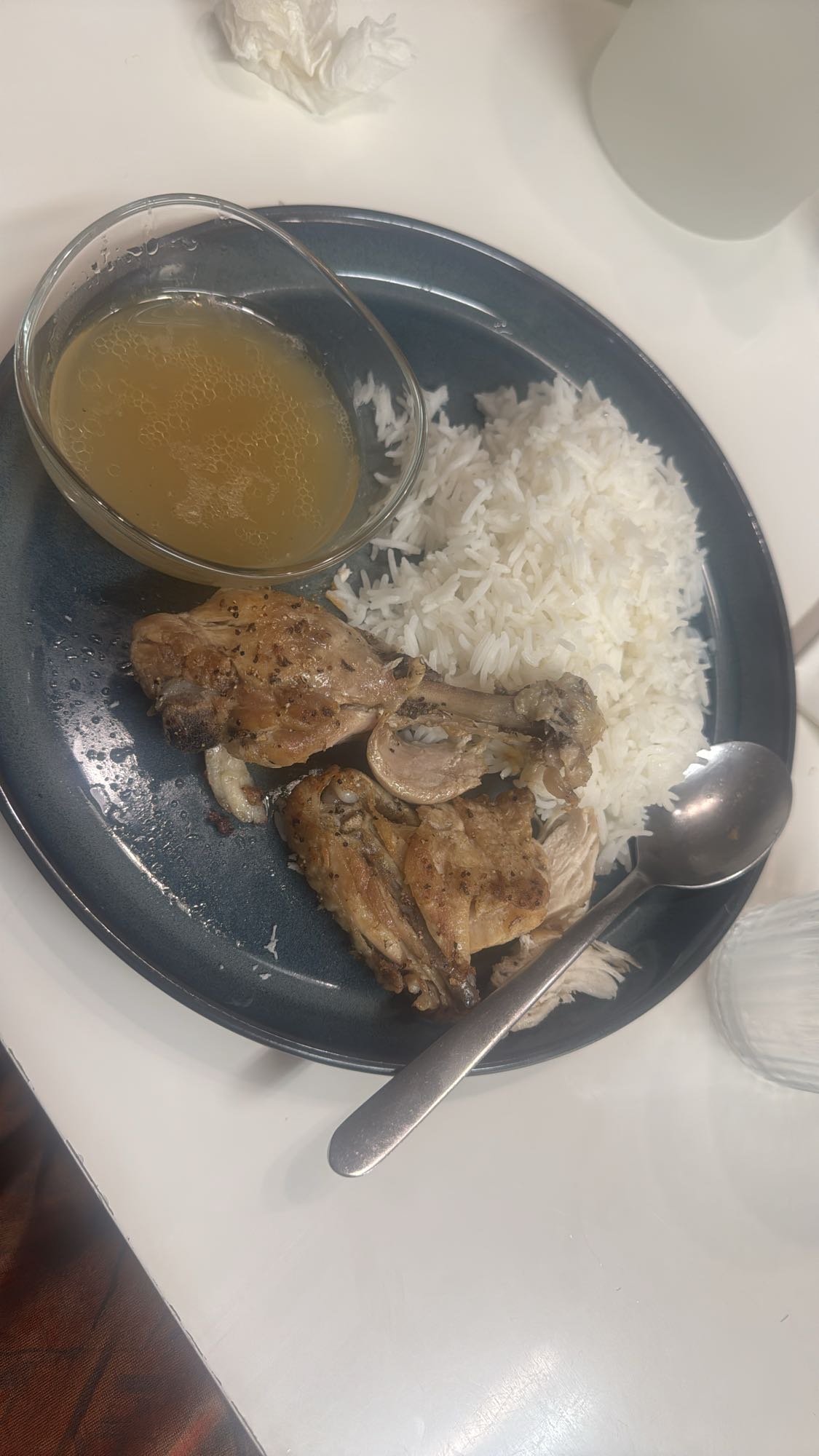 Kyckling med ris och buljong