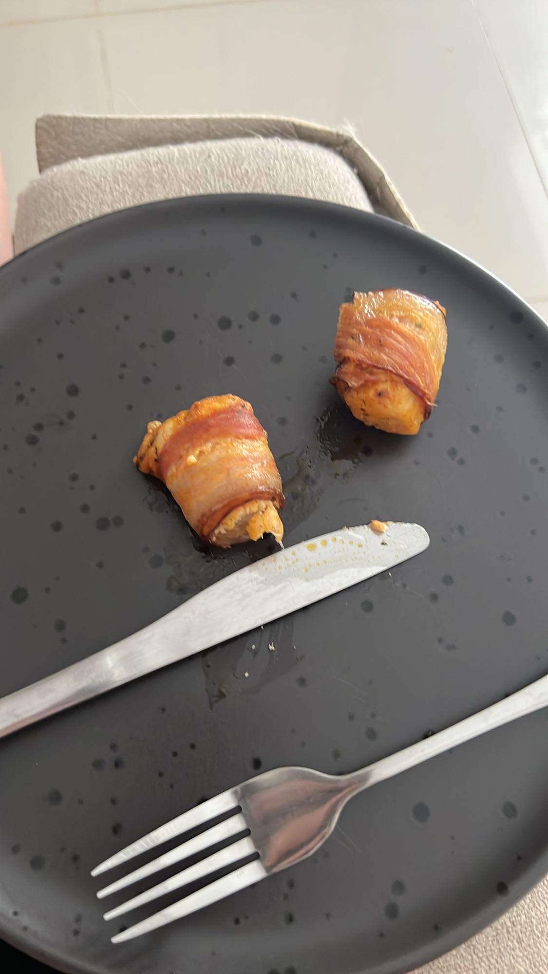 Frango enrolado com bacon