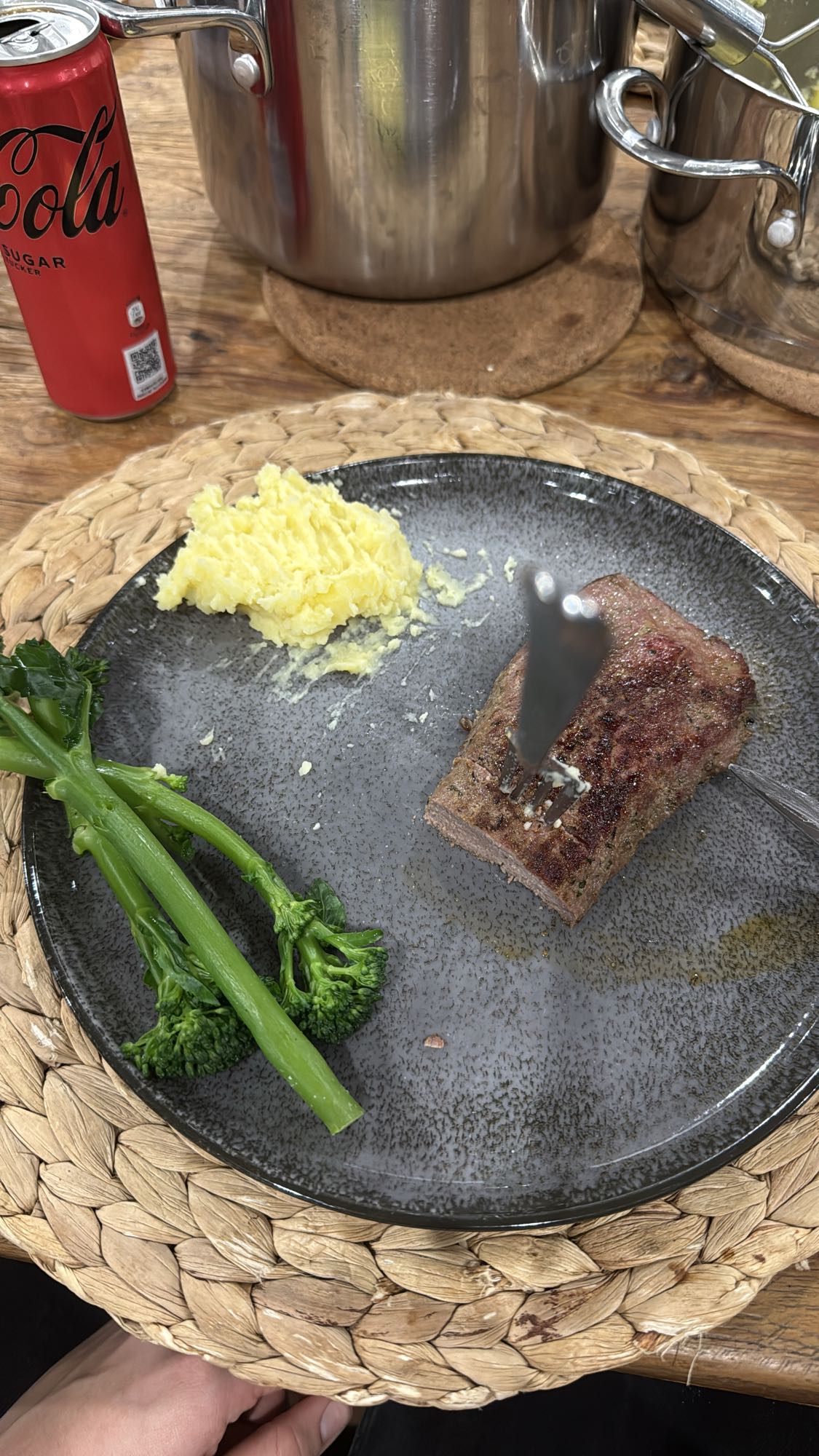 Biefstuk met broccoli en aardappel