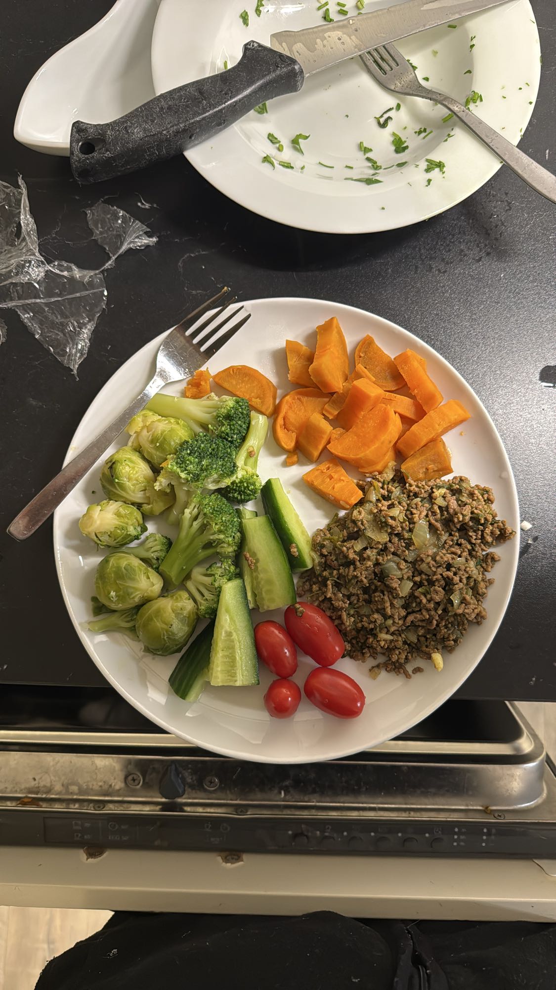 Grönsaker och köttfärs tallrik