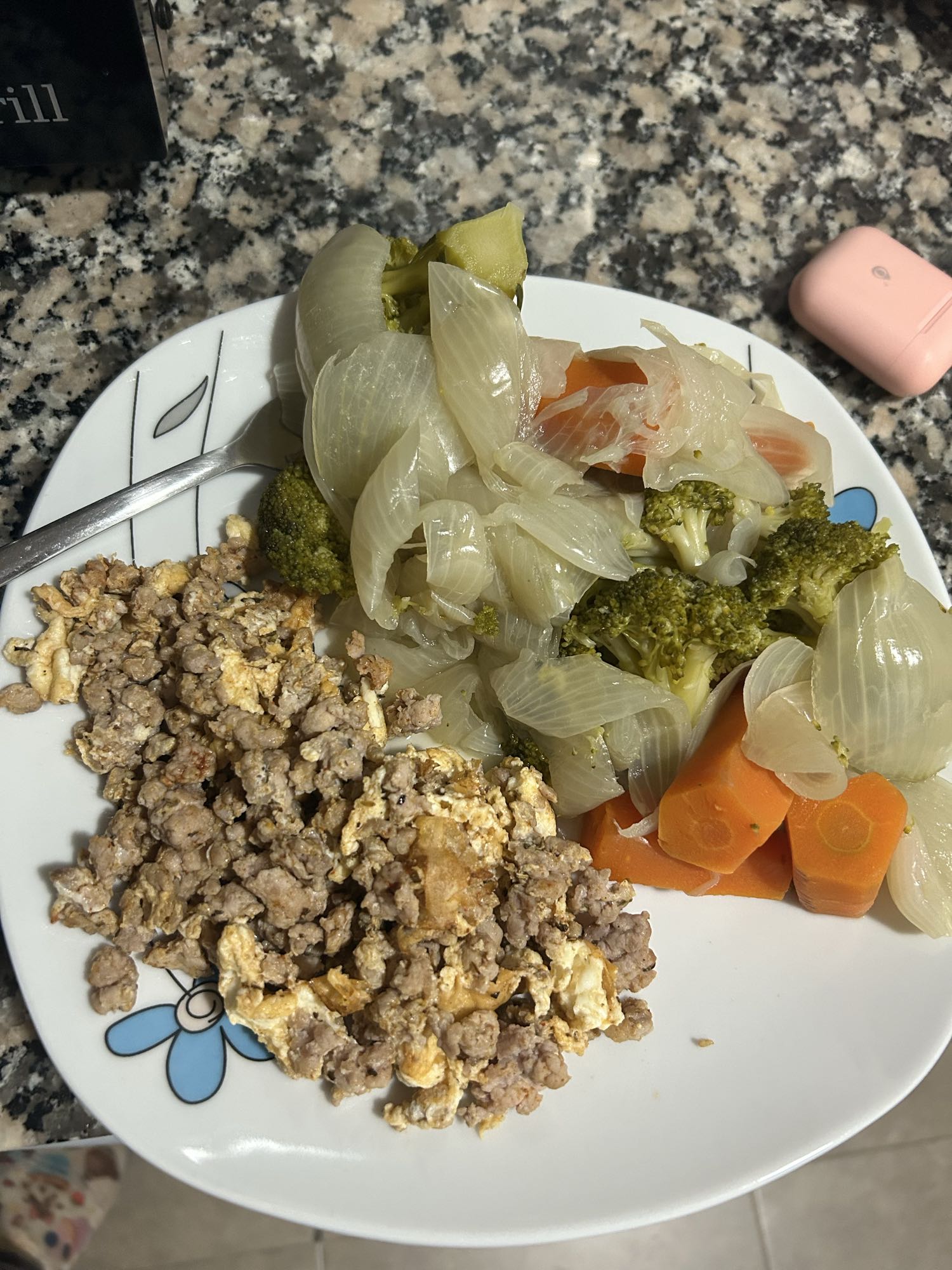 Carne de pavo con claras y verduras