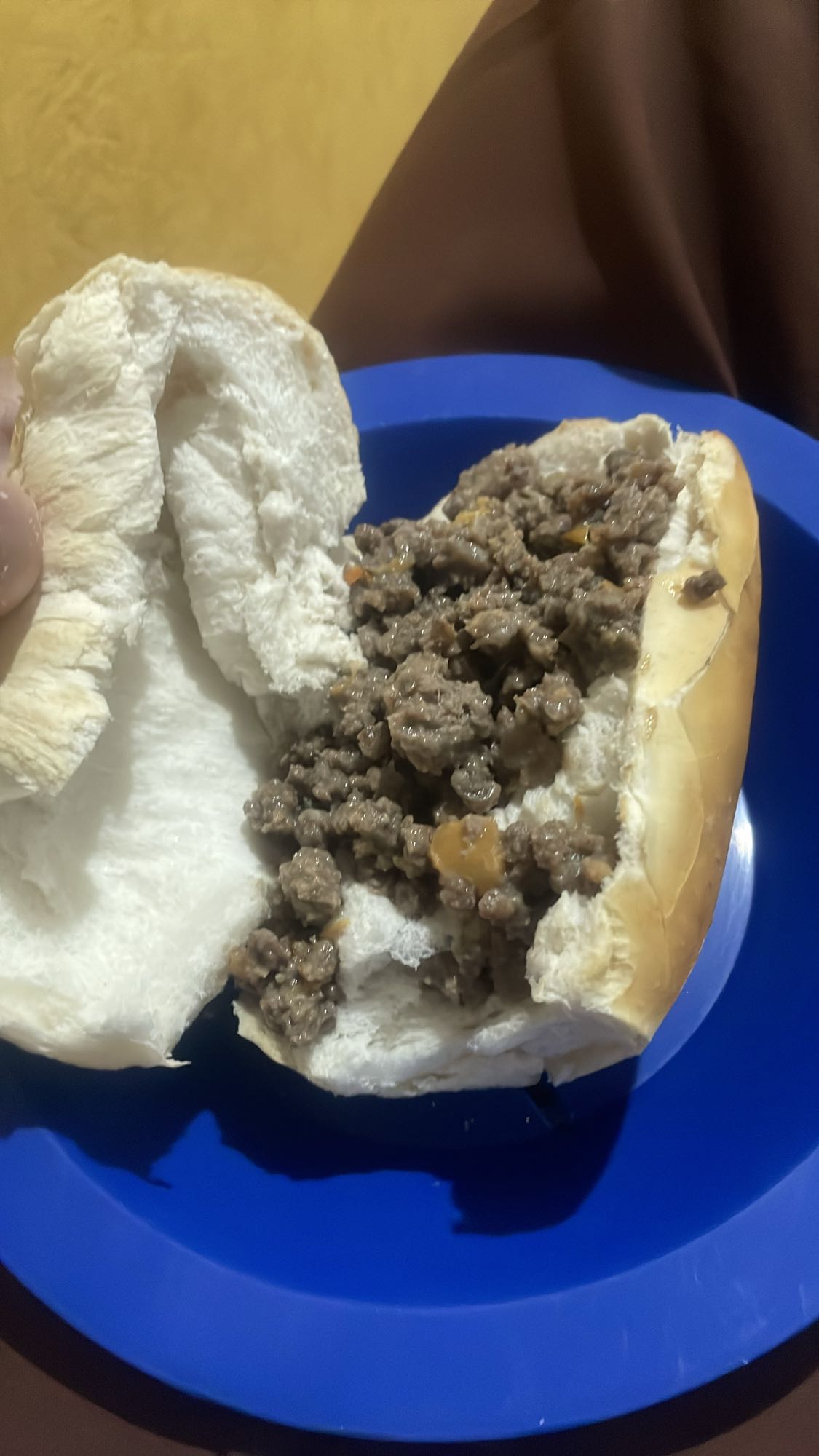 Pão com carne moída