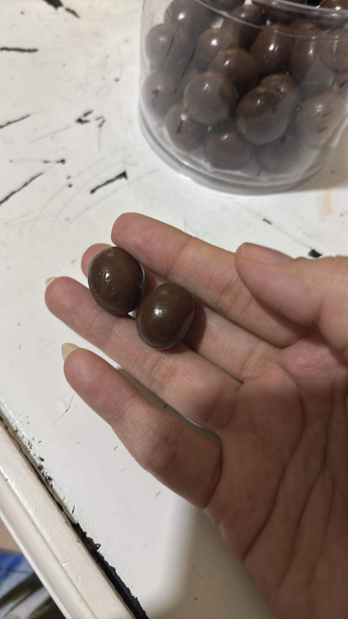 Permen cokelat kacang