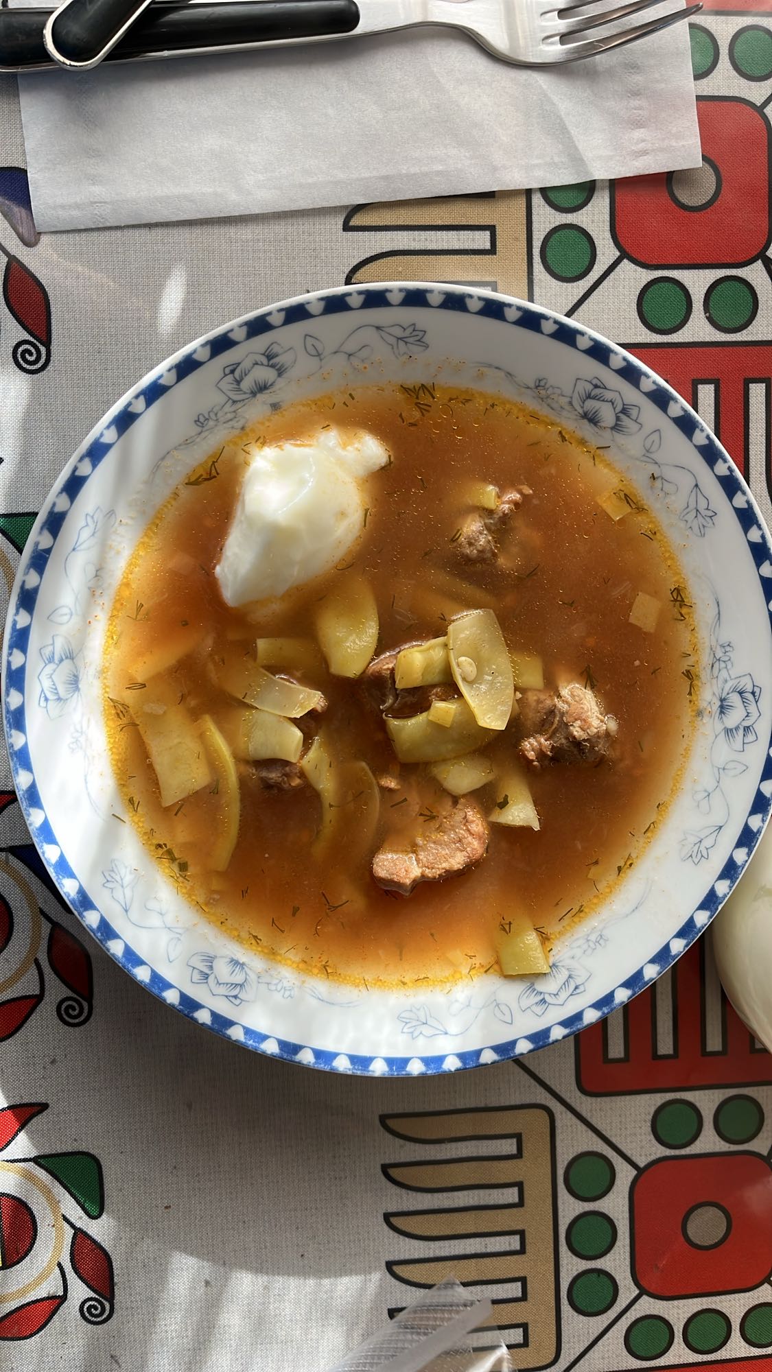 суп с месо и тиквички