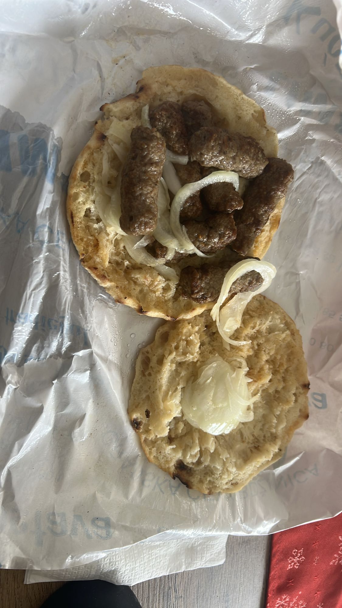 Cevapi in flatbread