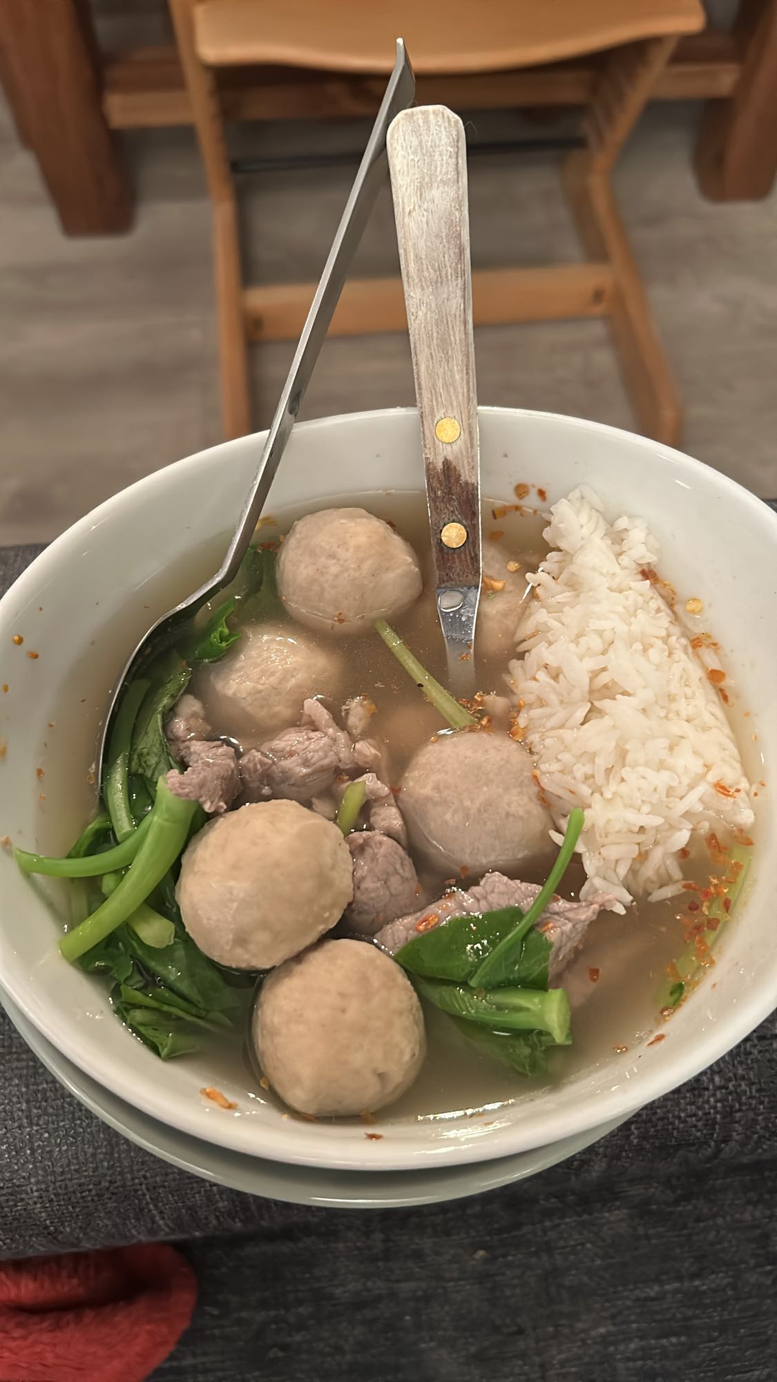 Kjøttbollesuppe med ris