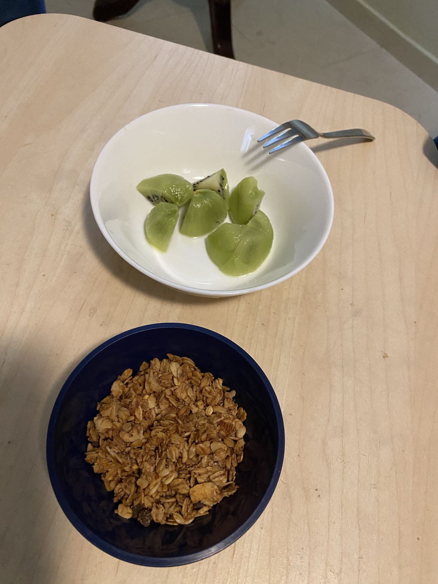 Granola con kiwi