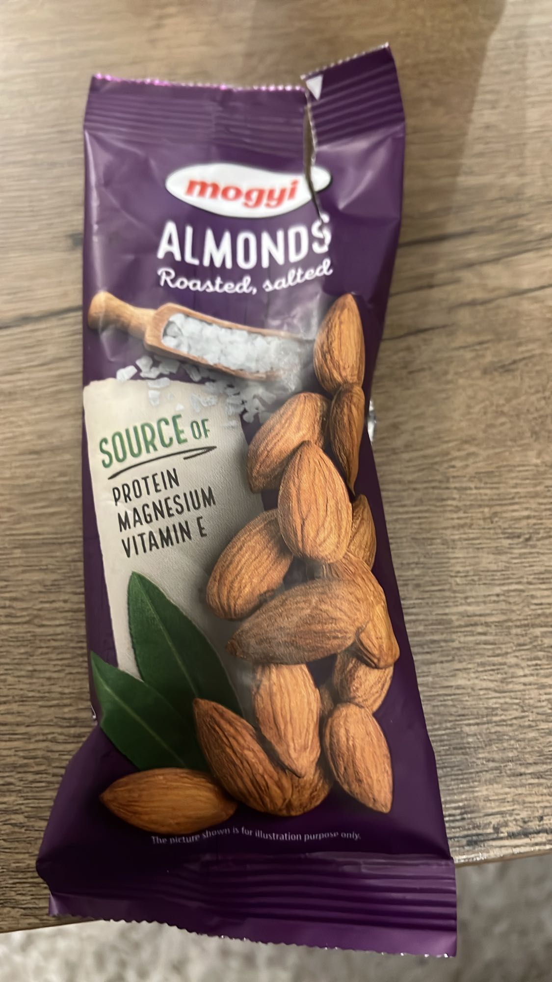 Roasted Salted Almonds