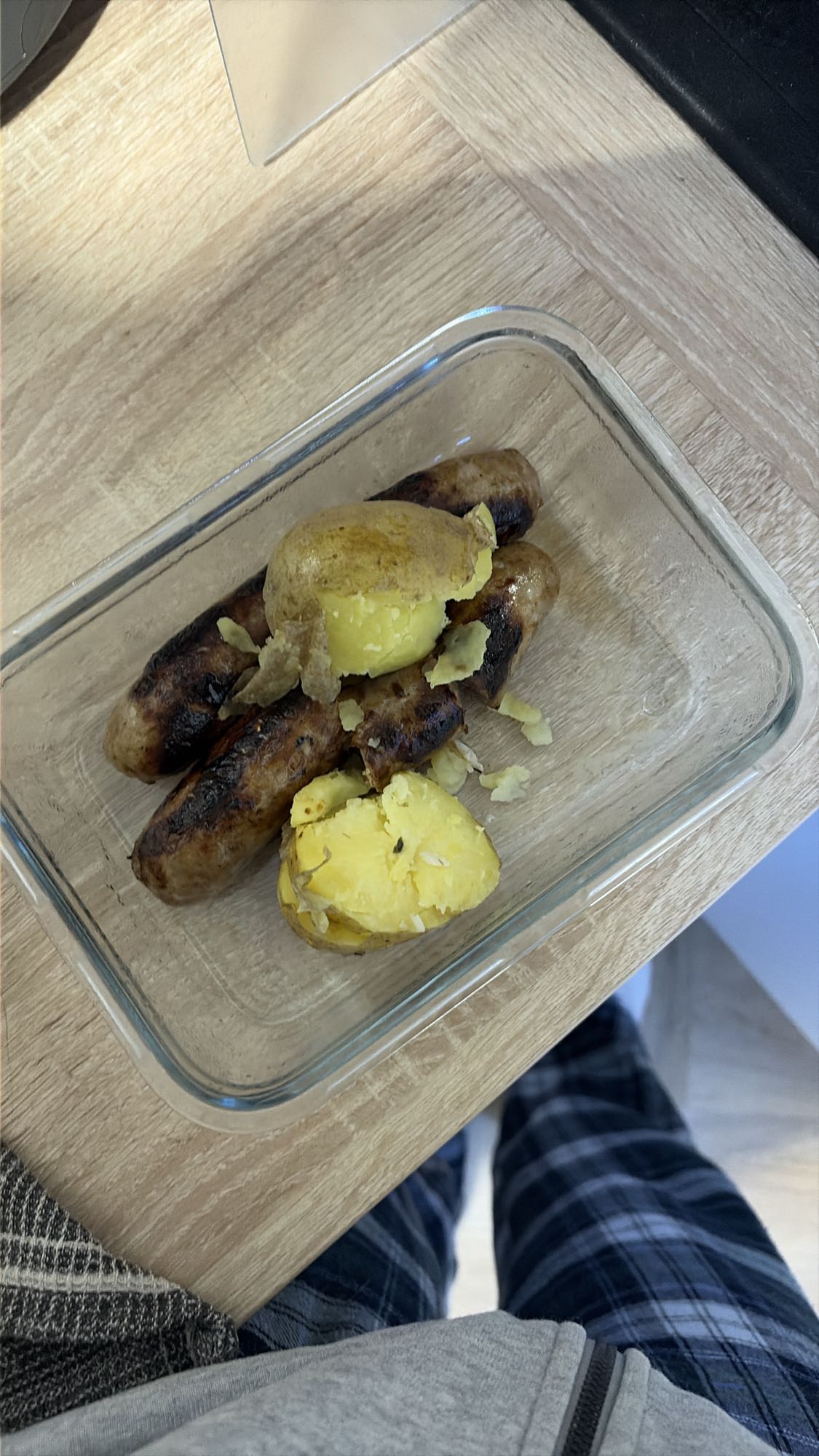 Saucisses et pommes de terre