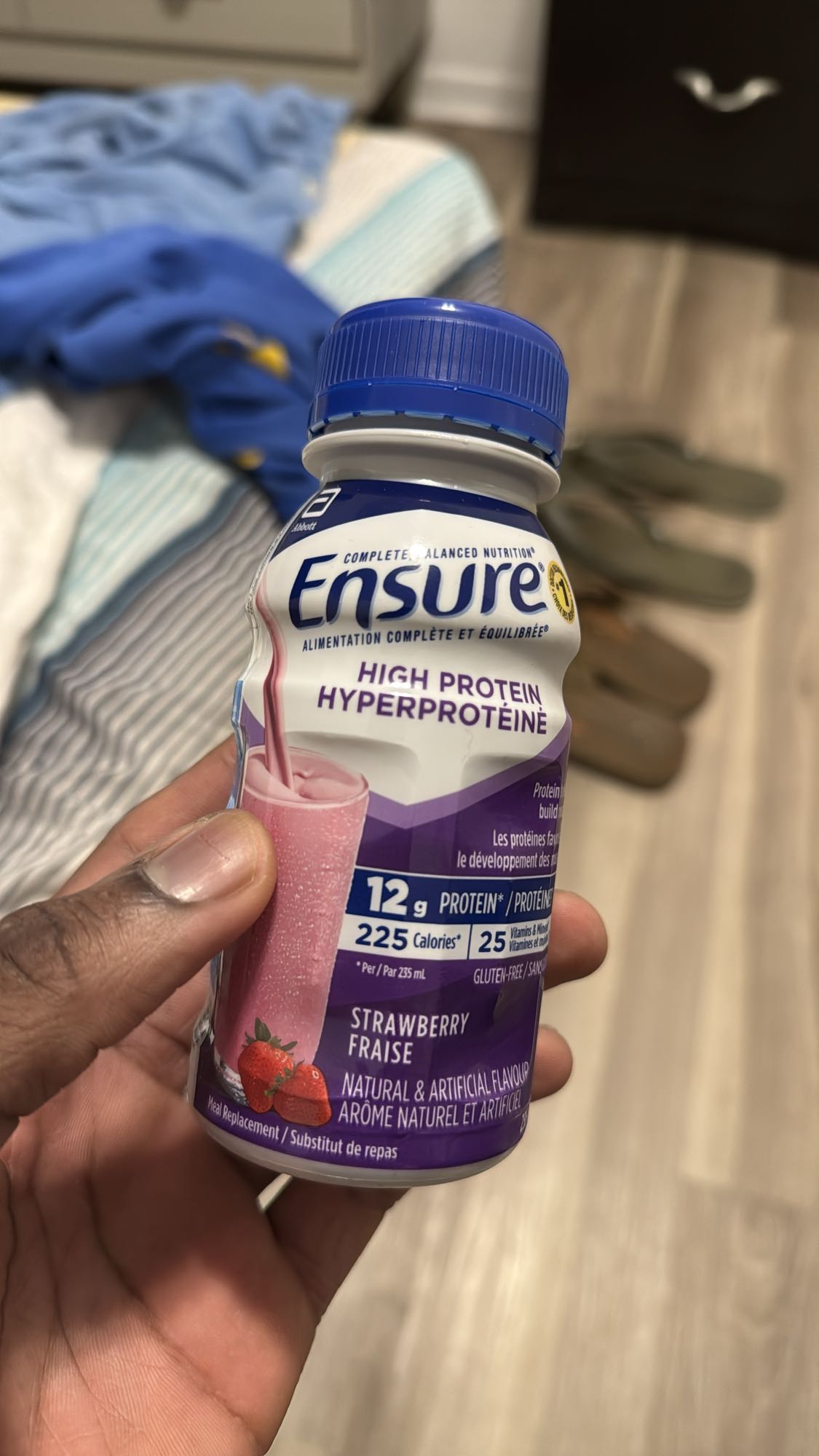 Boisson fraise protéinée