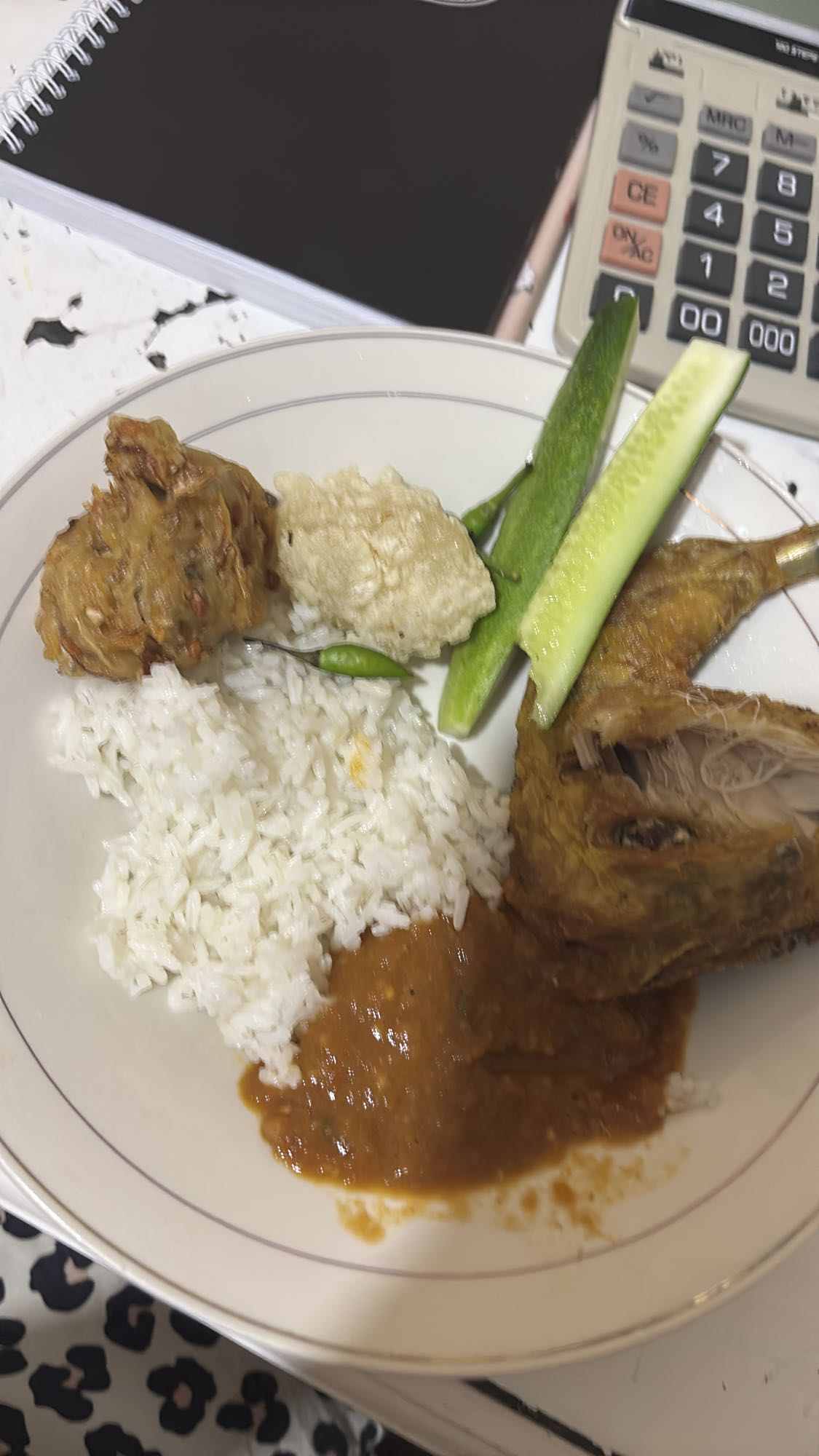 Nasi ayam sambal