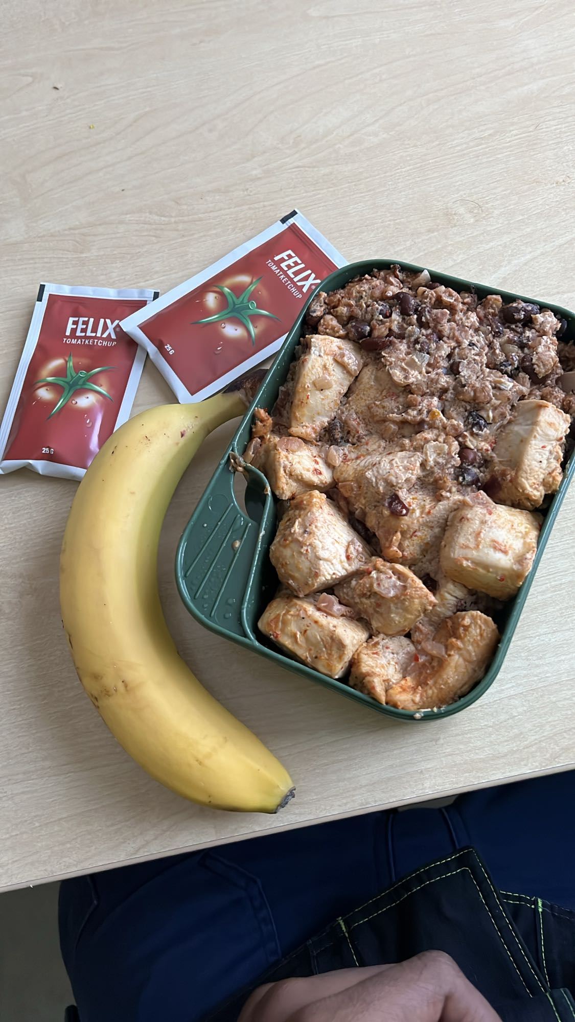 Chicken, beans, banana, ketchup