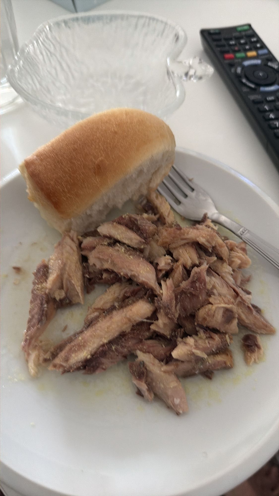 Ton balıklı sandviç tabağı