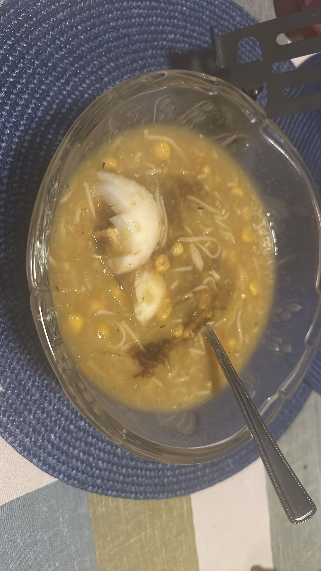 Kycklingsoppa med majs